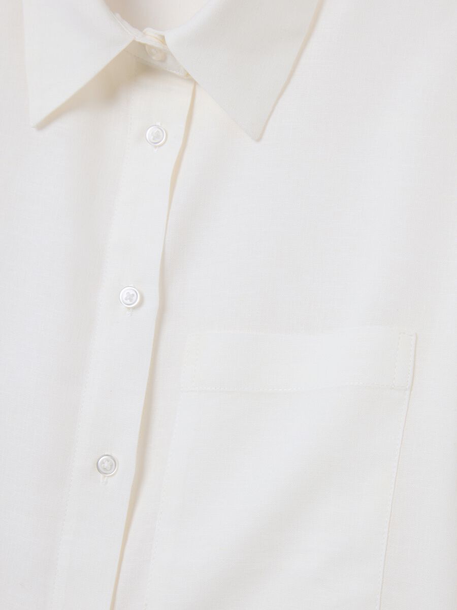Women's white regular fit linen blend shirt_5