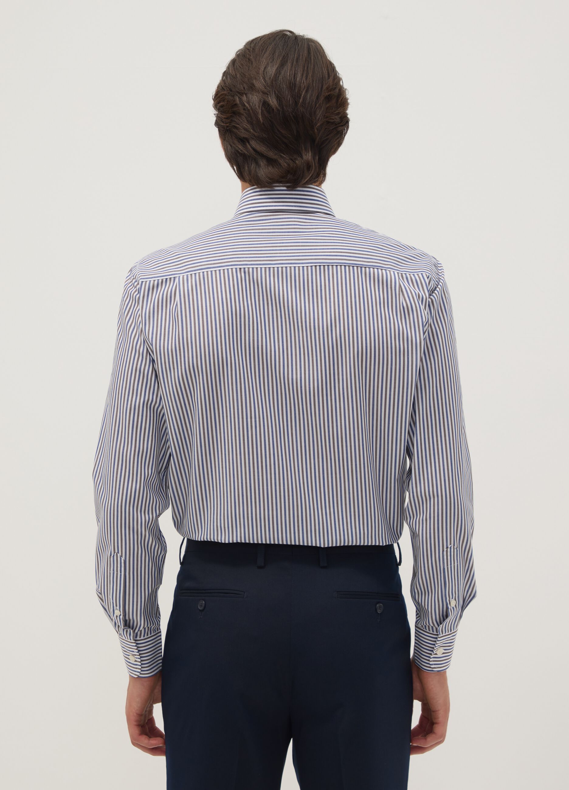 White striped cotton-blend shirt with easy-iron button-down collar