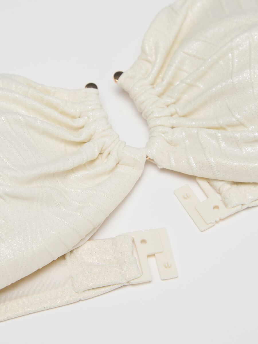 Women’s bikini top in white stretch fabric_5