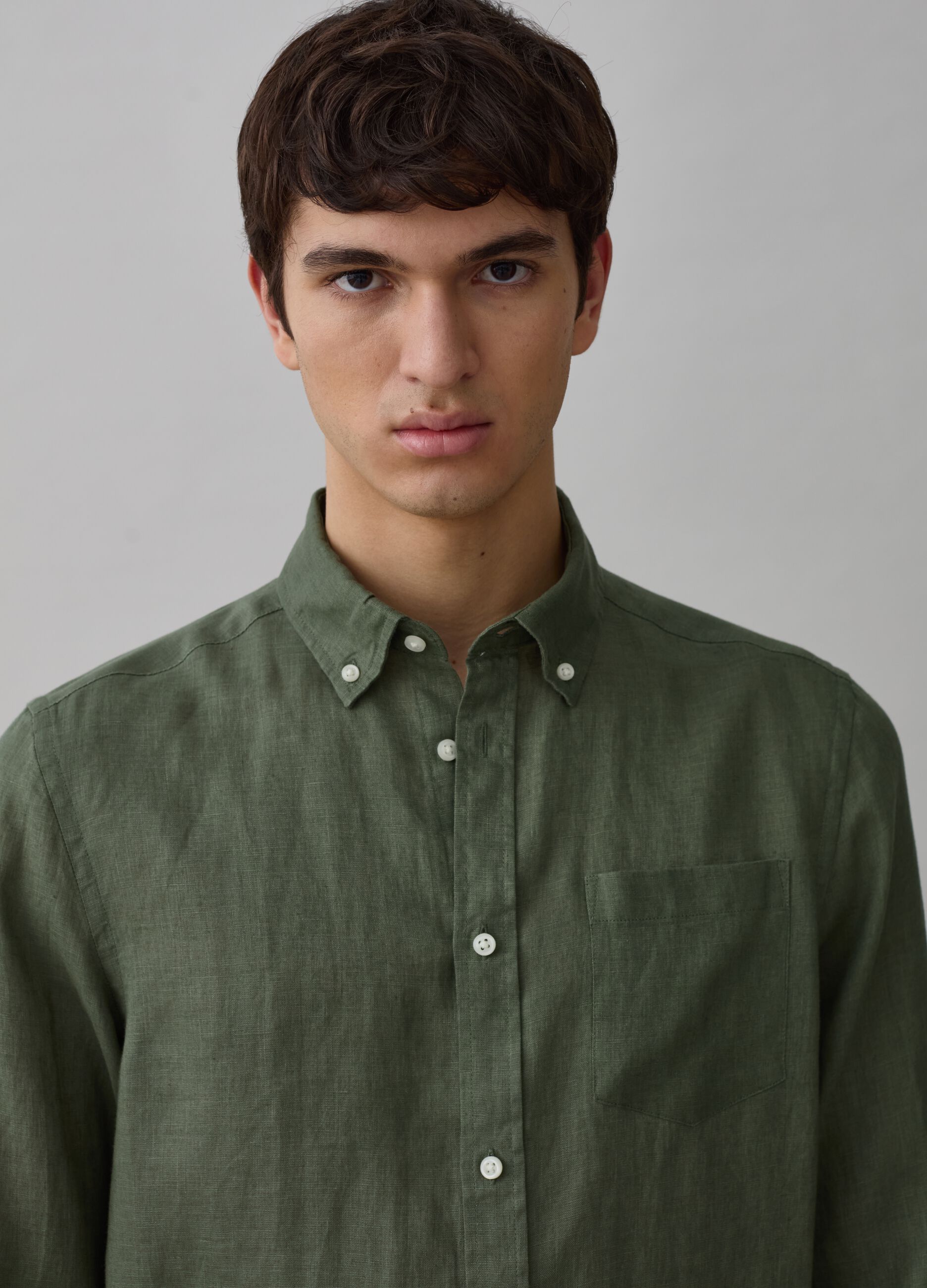 Regular-fit shirt in linen with pocket