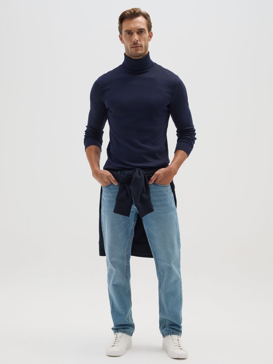 Maglia a collo alto blu in cotone_1