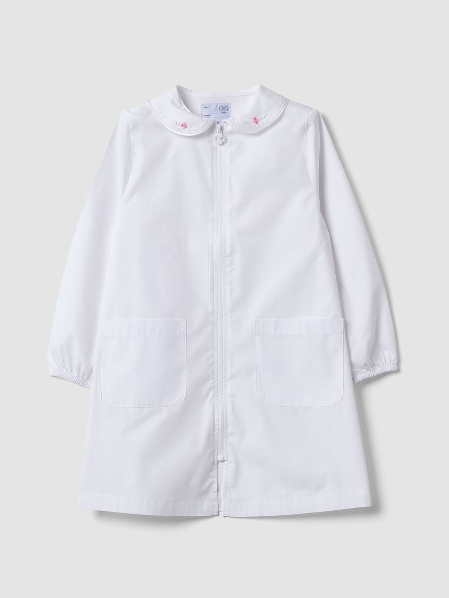 Girls&rsquo; white school apron with zip fastening and classic collar_0