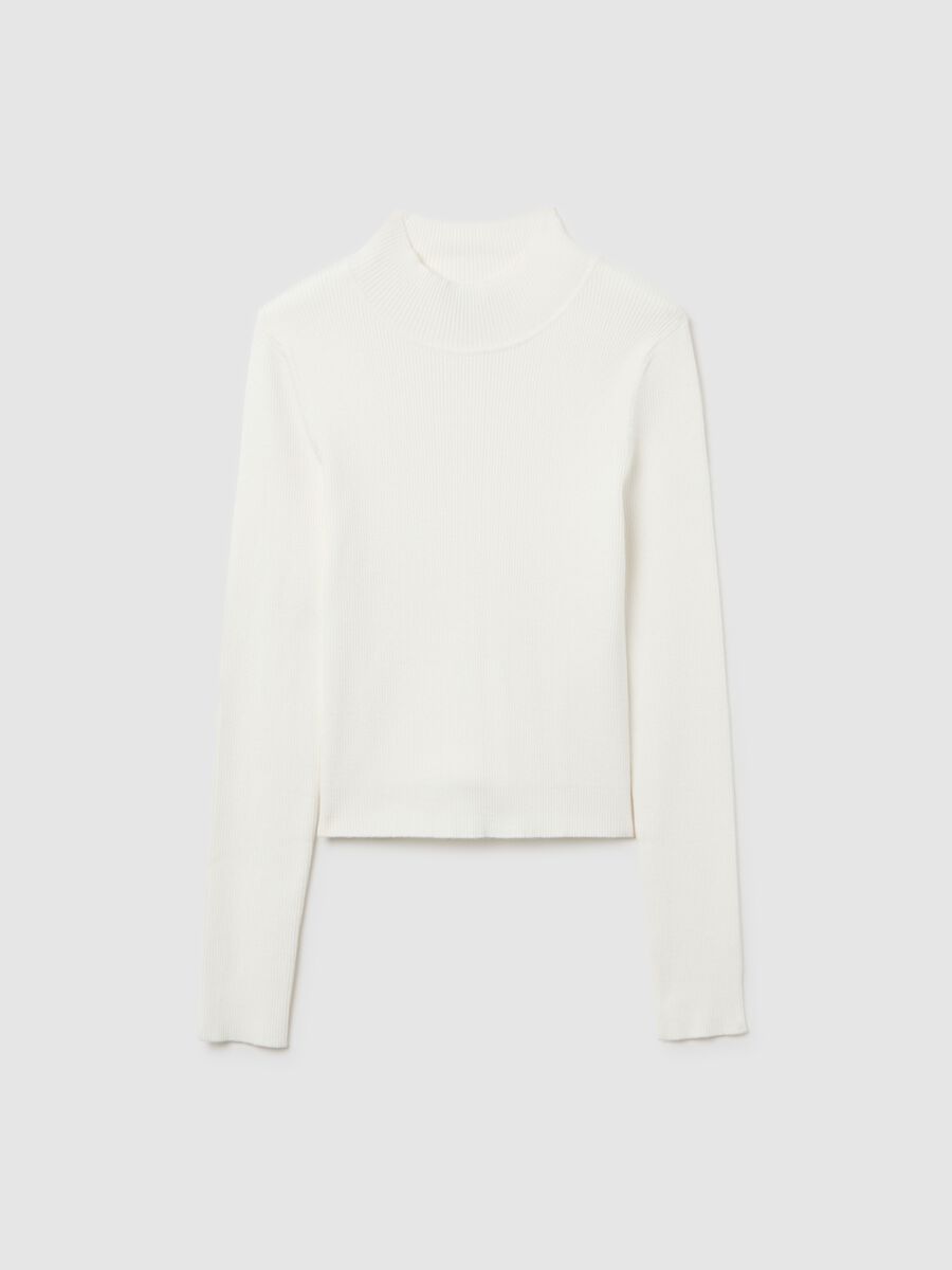 White Turtleneck Sweater_4