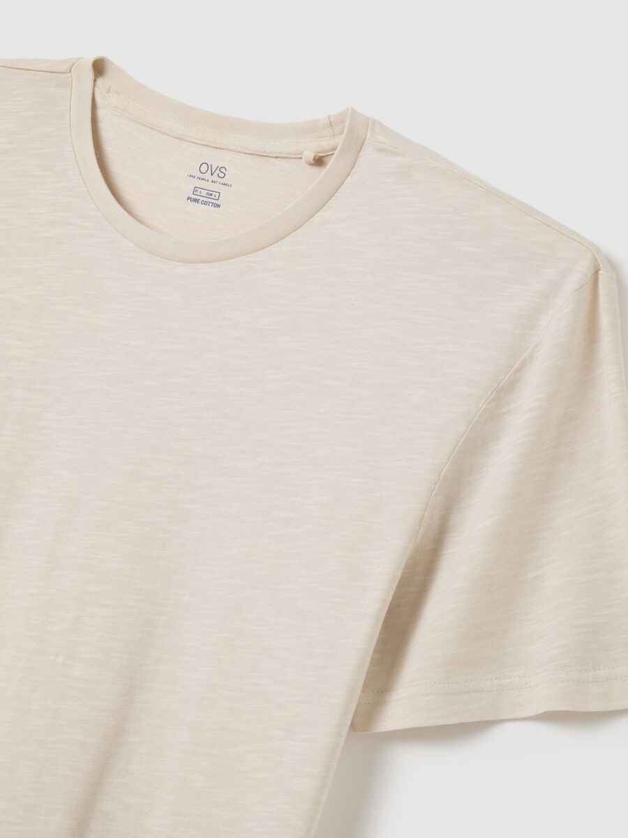 Men's beige pure cotton regular fit T-shirt_5