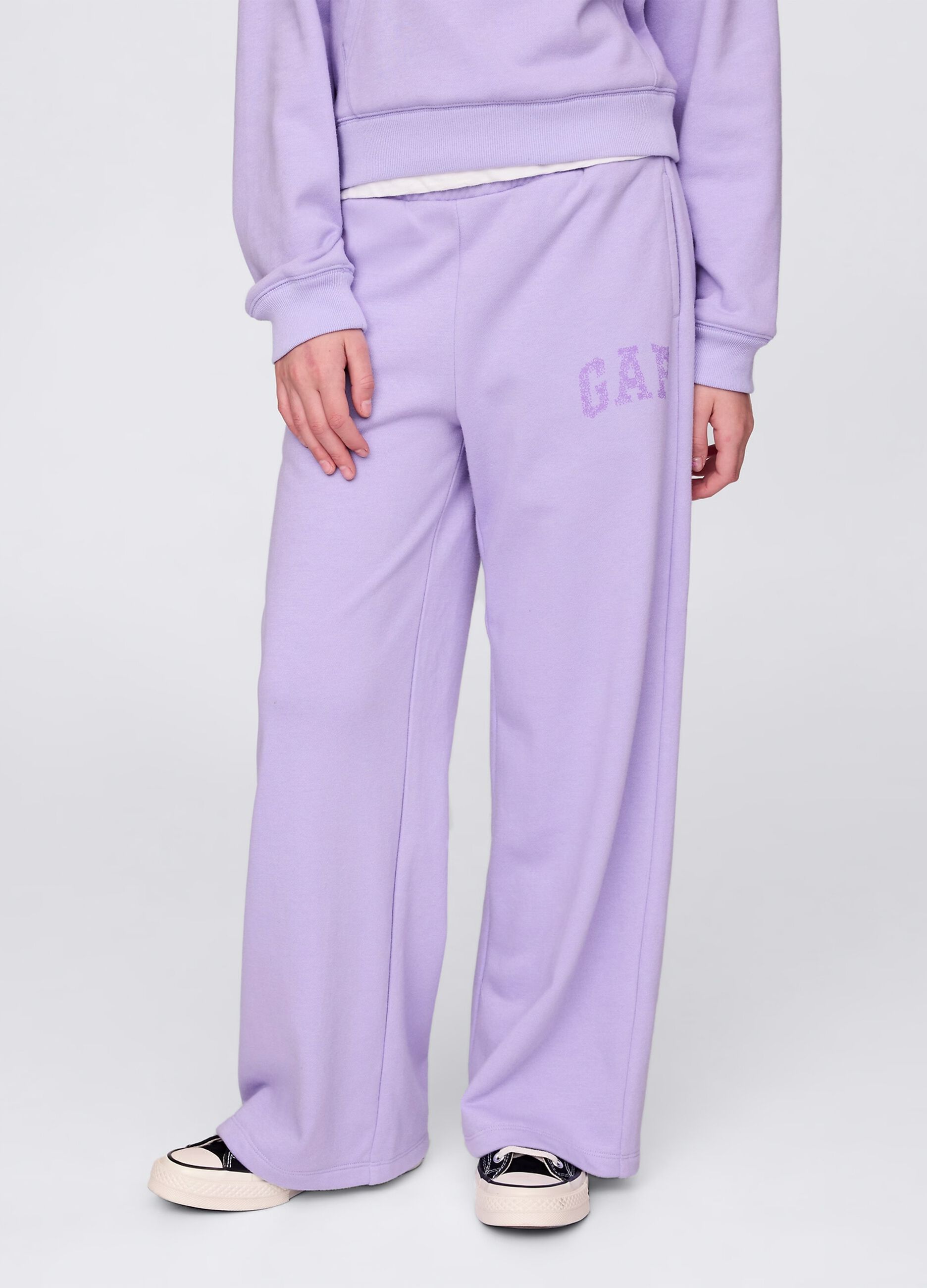Joggers viola a gamba larga con stampa logo