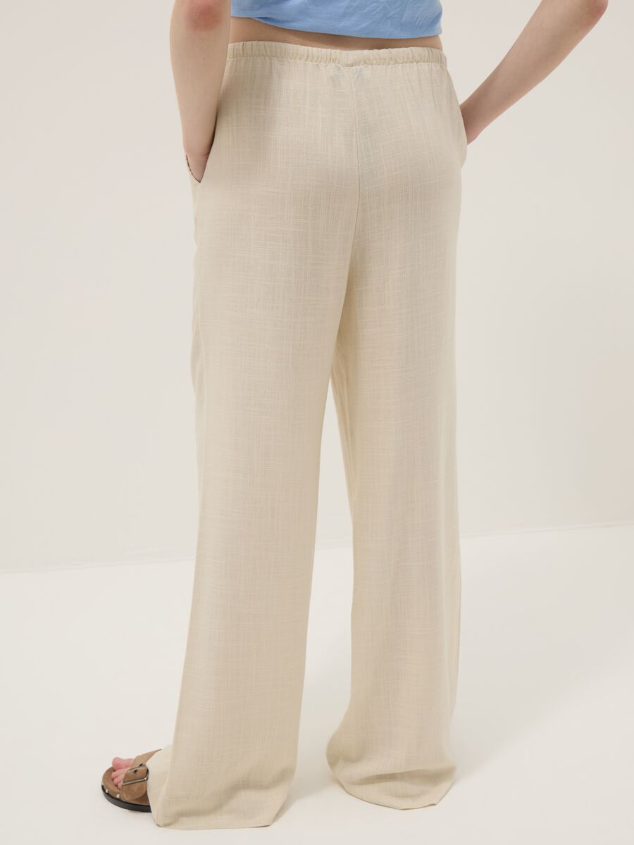 Beige viscose and linen-blend relaxed-fit jogger trousers_2
