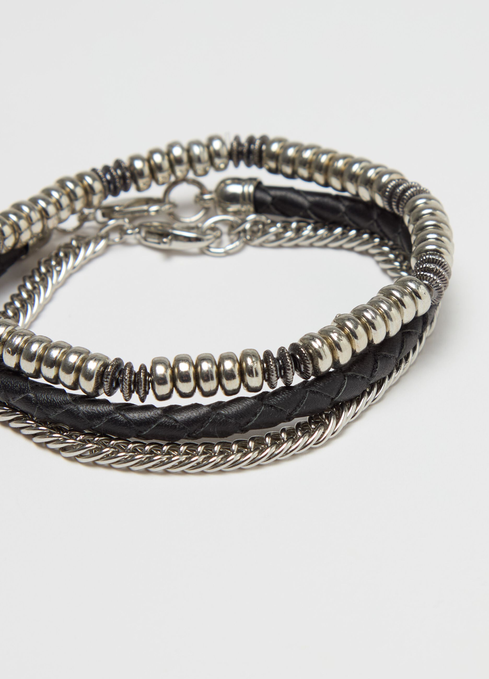 Three-pack bracelets with silver finish