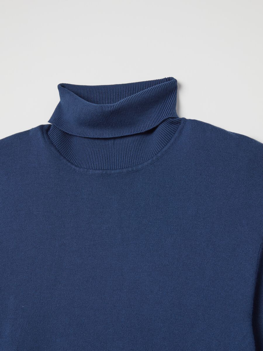 Pullover with high neck_5