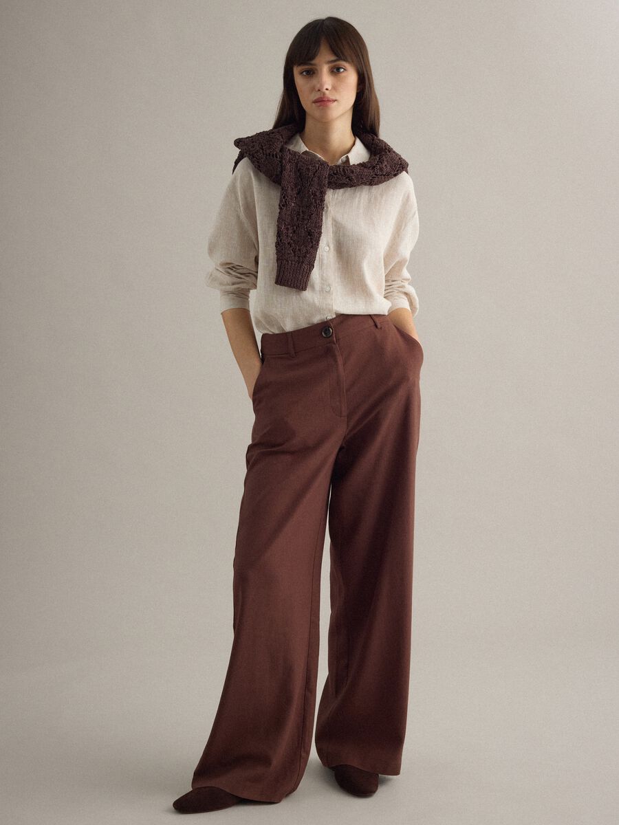 Brown straight chino trousers in viscose and linen blend regular fit_0