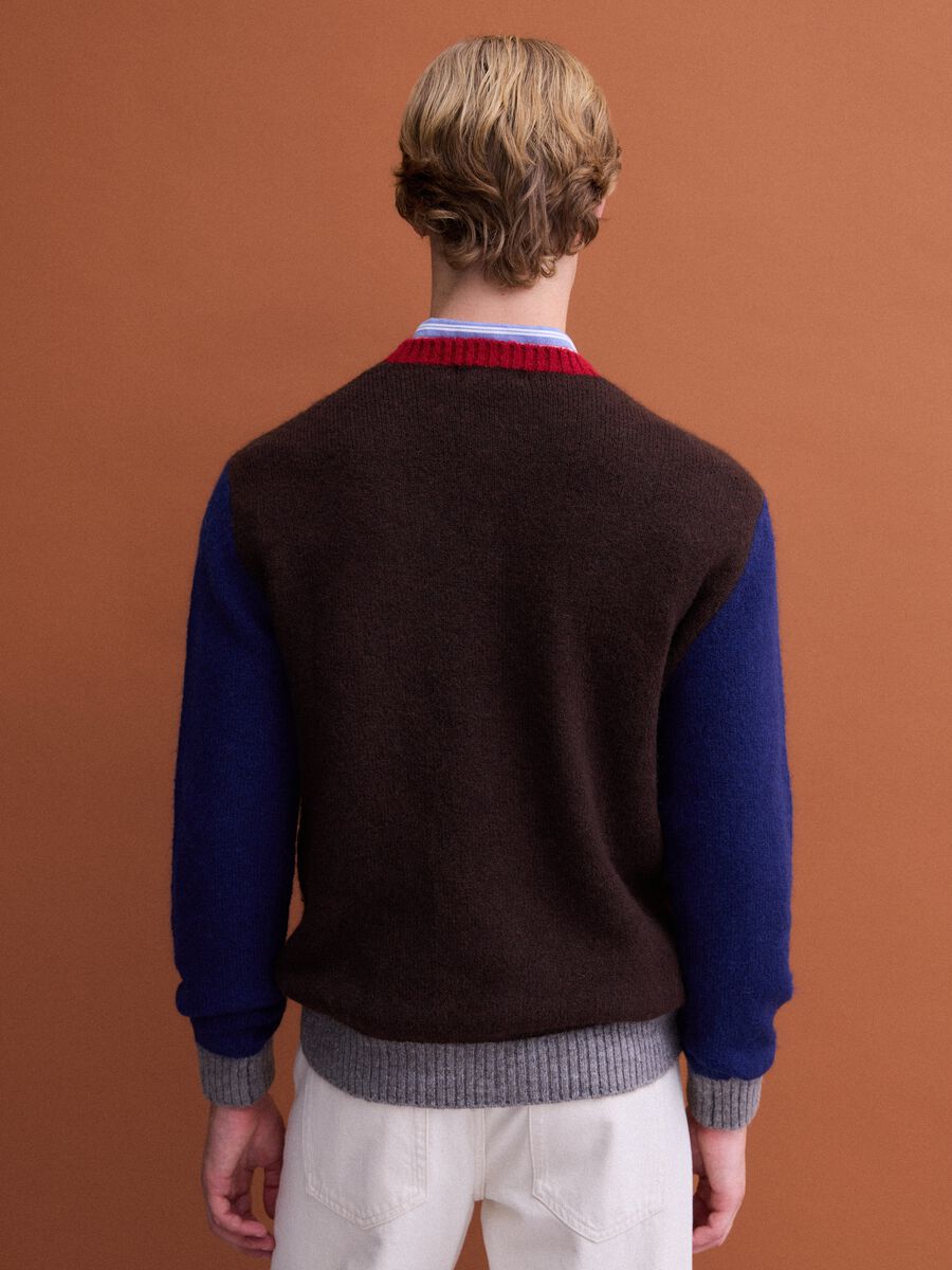 Maglione marrone girocollo in lana e alpaca elasticizzate regular fit_3