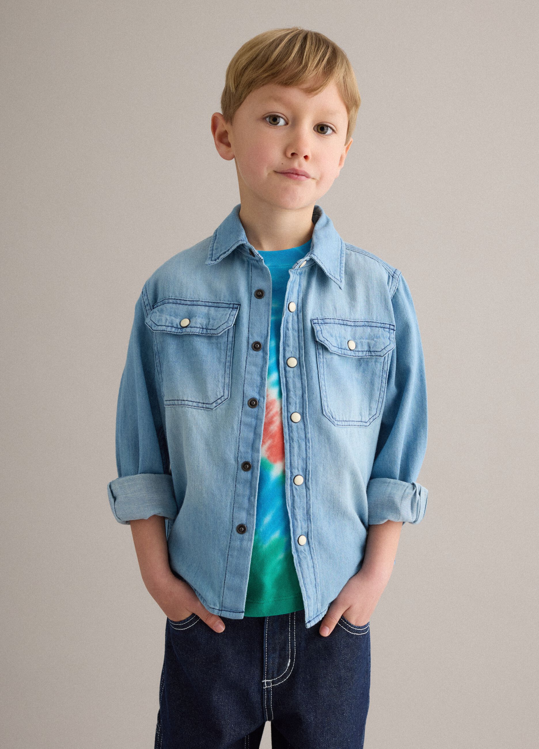 Long-sleeved denim shirt