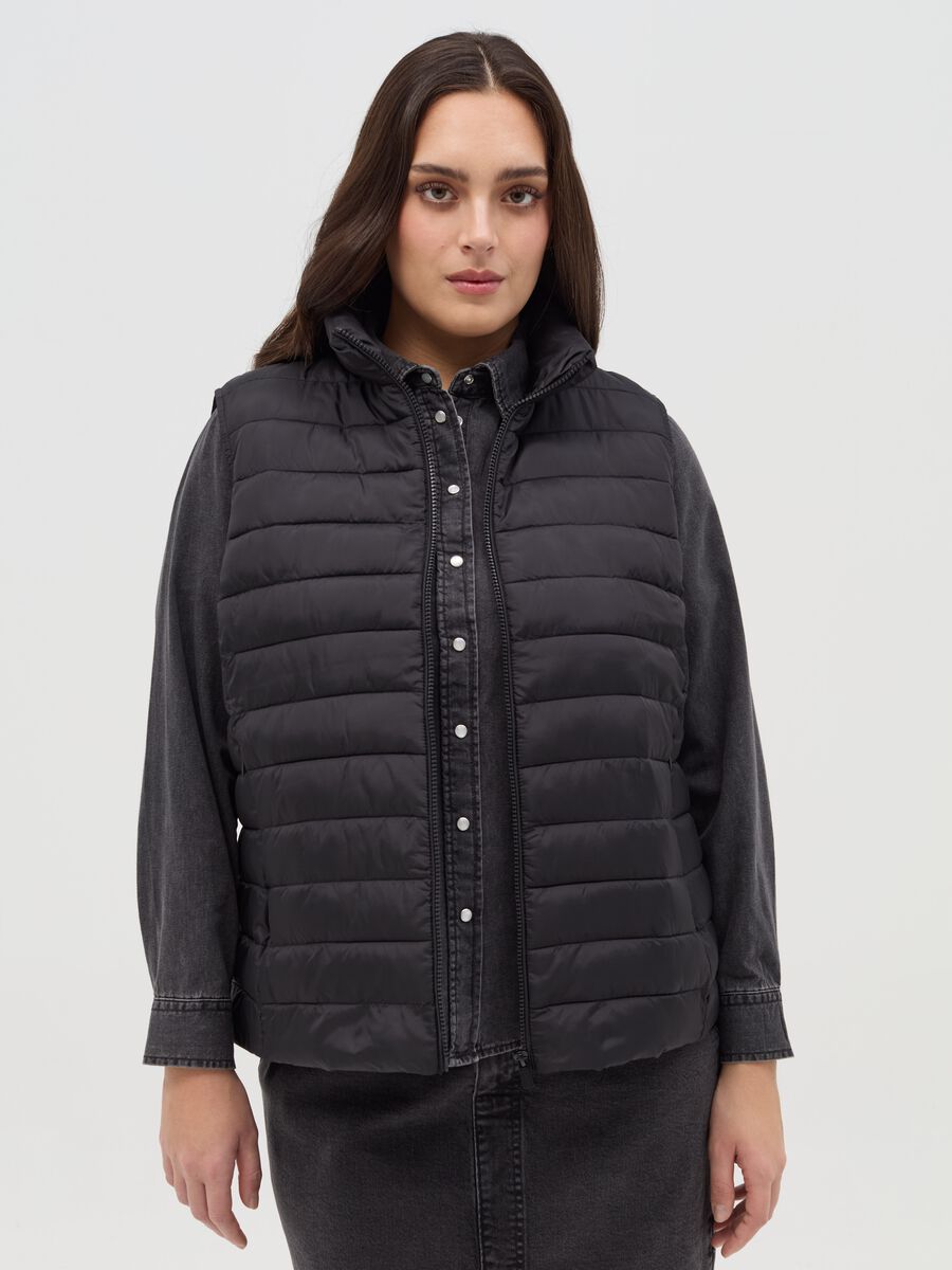 Curvy full-zip ultralight gilet with high neck_0