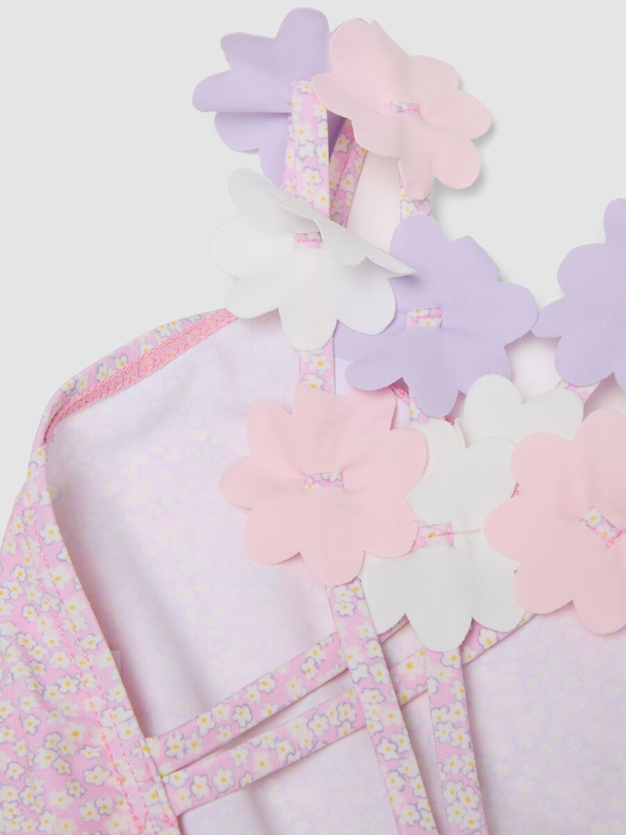 Pink stretch swimsuit with appliqu&eacute; flowers_2