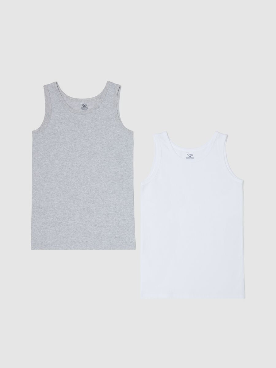 Two-pack racerback vests in organic cotton_0