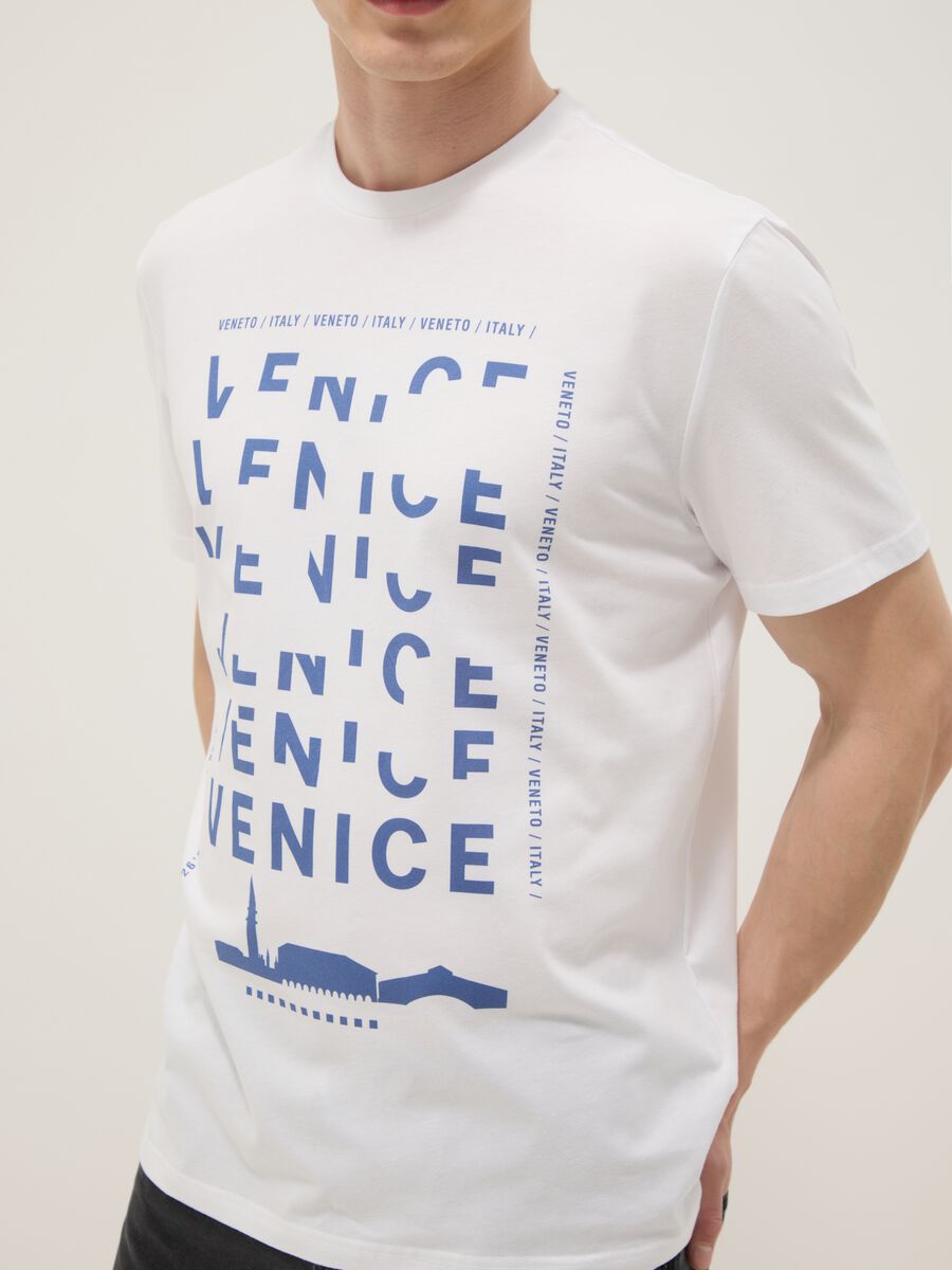 White pure cotton T-shirt with front print, regular fit_2