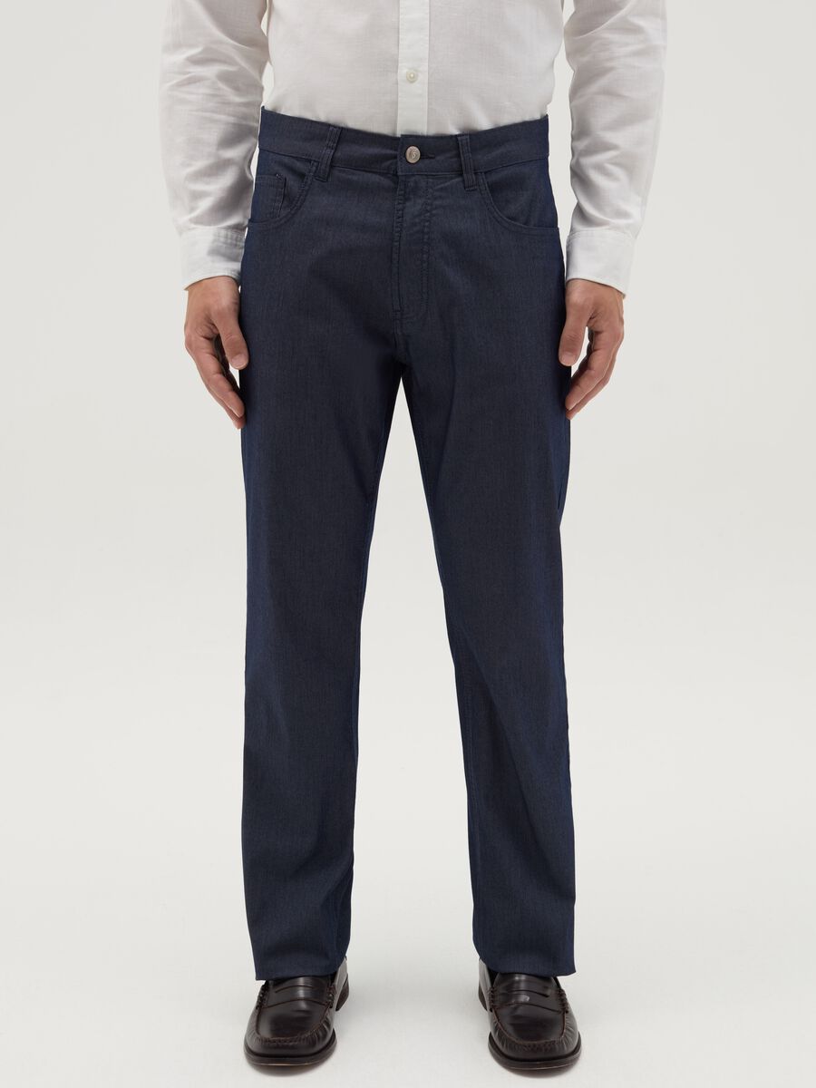 Five-pocket trousers with micro weave_1