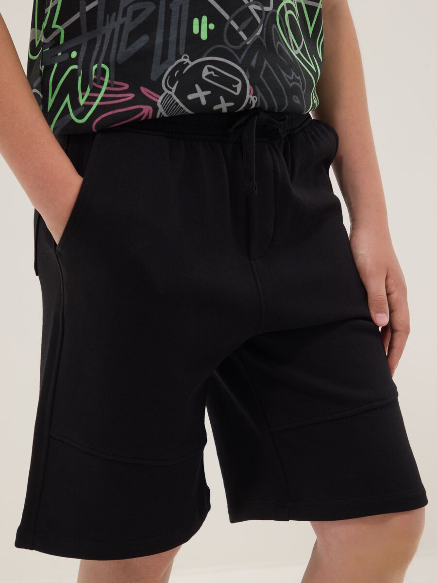 Boys' black 100% cotton comfort-fit shorts_2