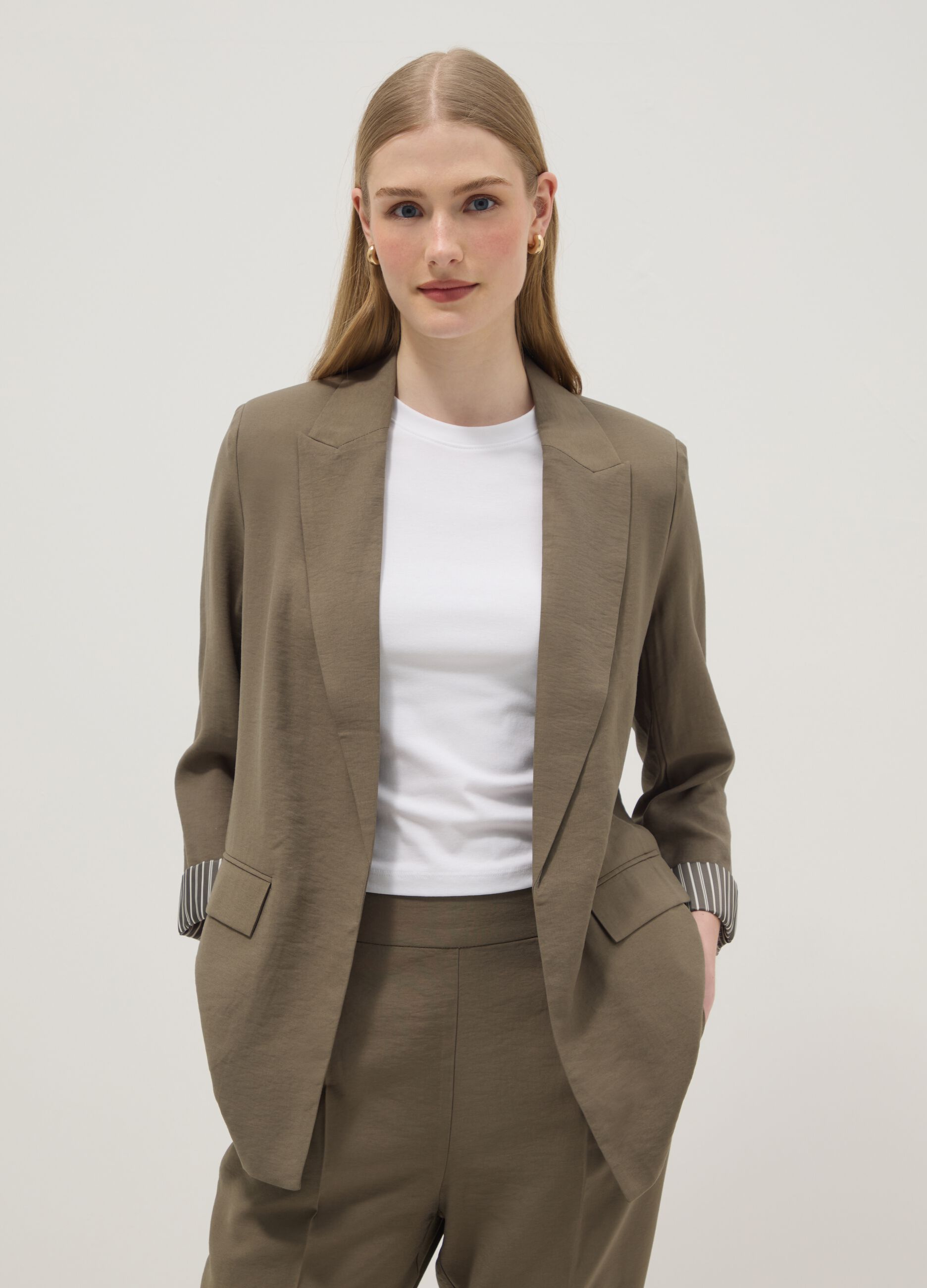 Green regular fit viscose blend blazer with striped cuffs