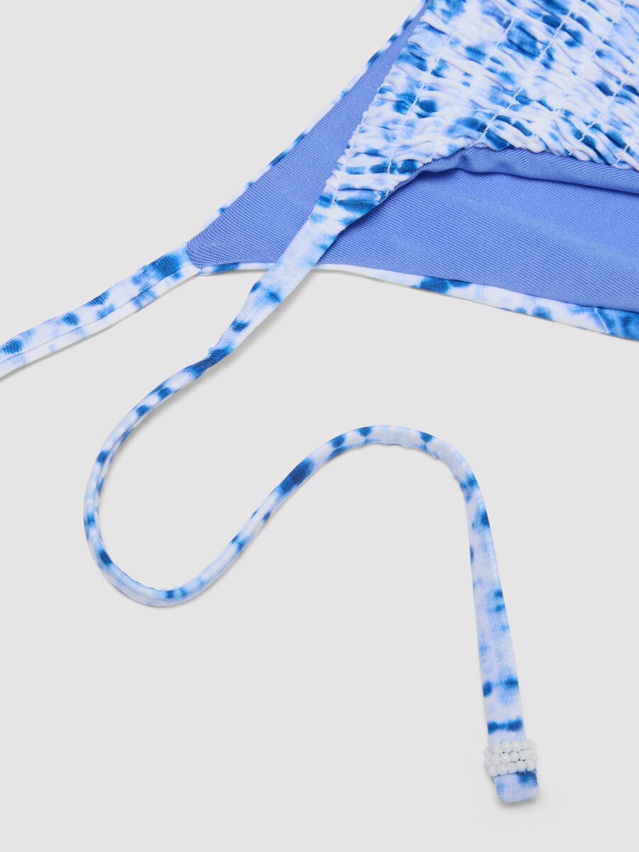 Slip bikini blu e bianco in tessuto elasticizzato_5