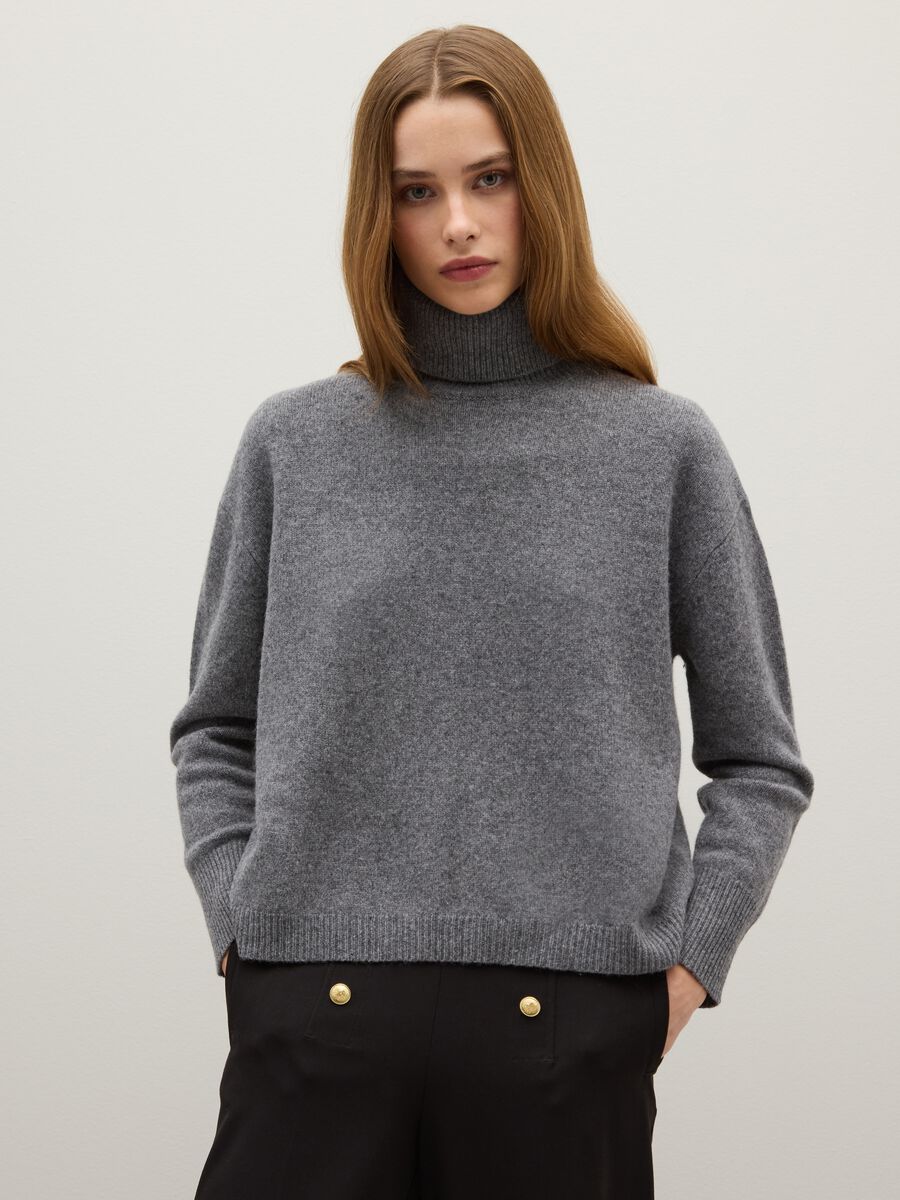 Grey high-neck pure wool jumper in regular fit_0