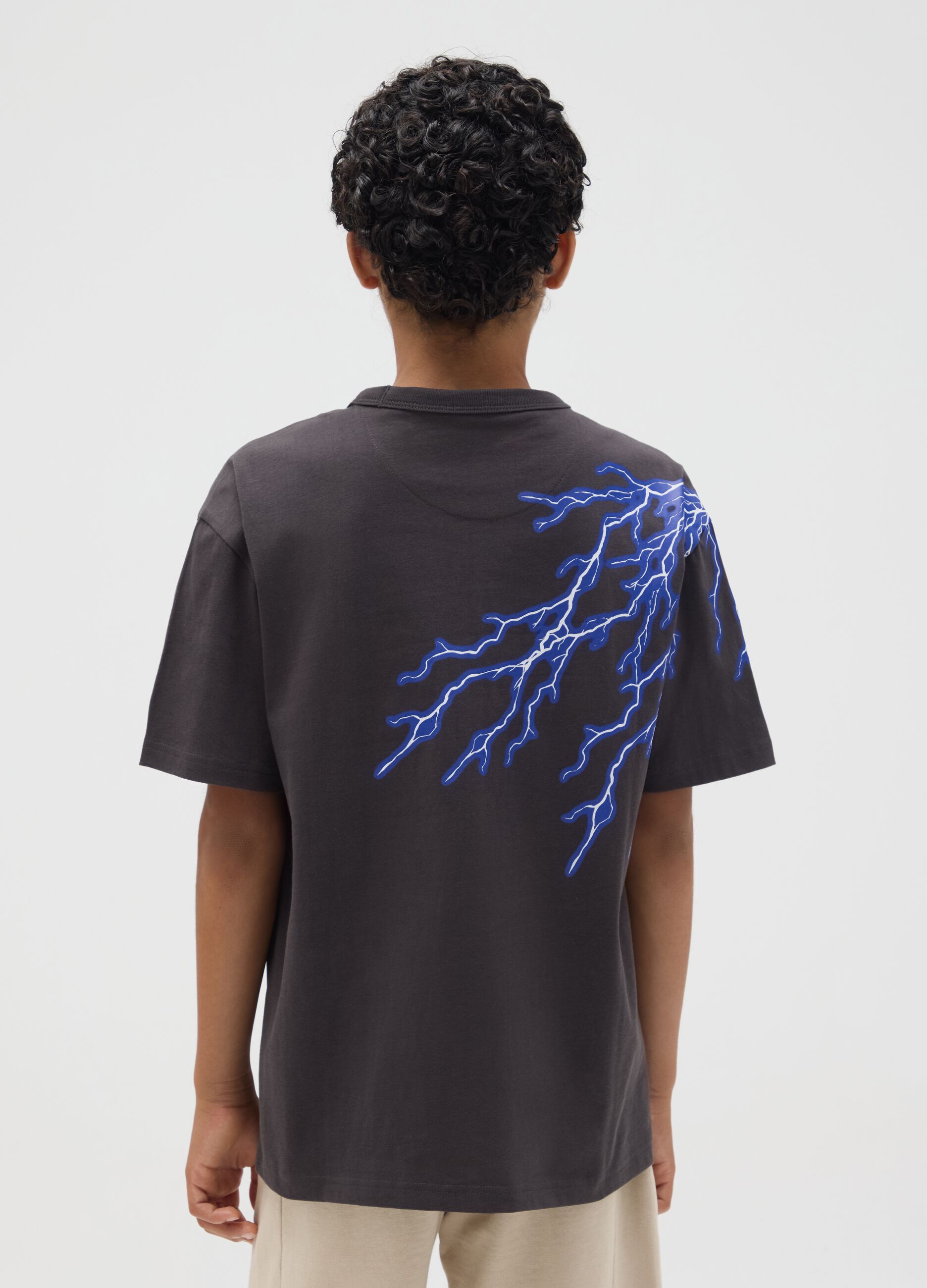 Cotton T-shirt with "Crush" lightning print