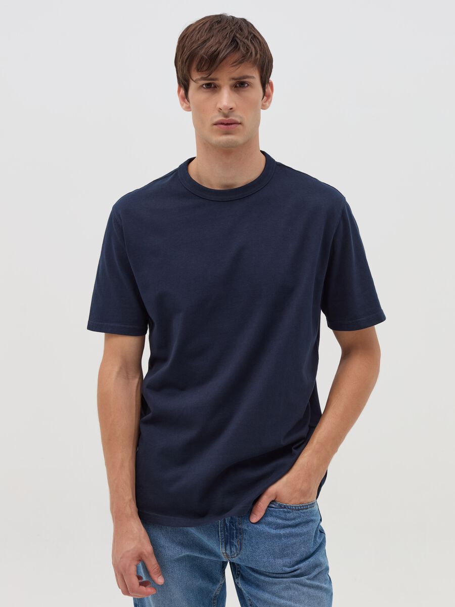 Cotton T-shirt with round neck_0