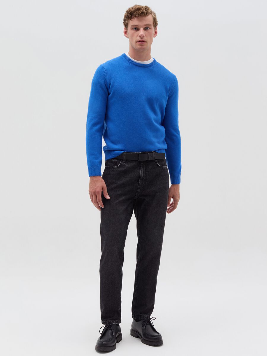 Round neck pullover_1