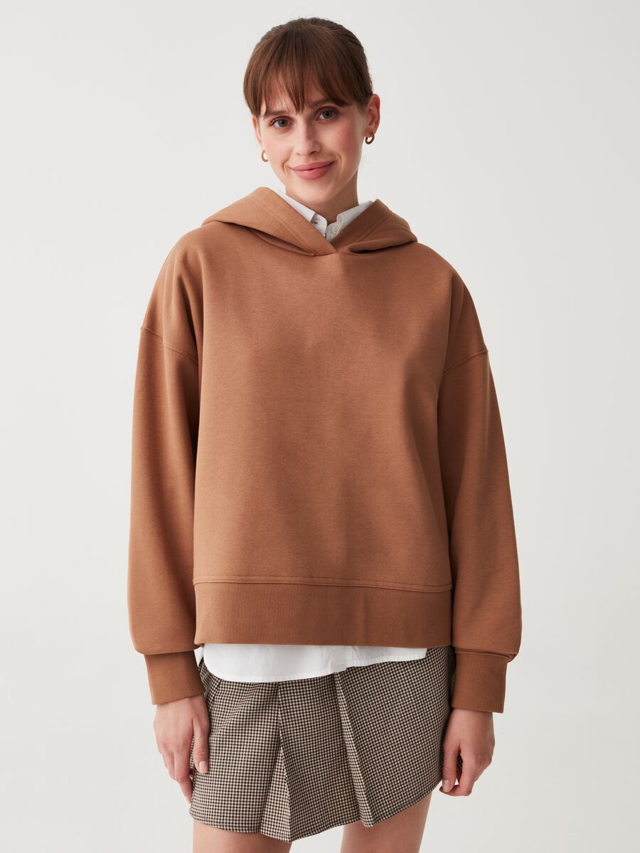 Felpa oversize con cappuccio_3