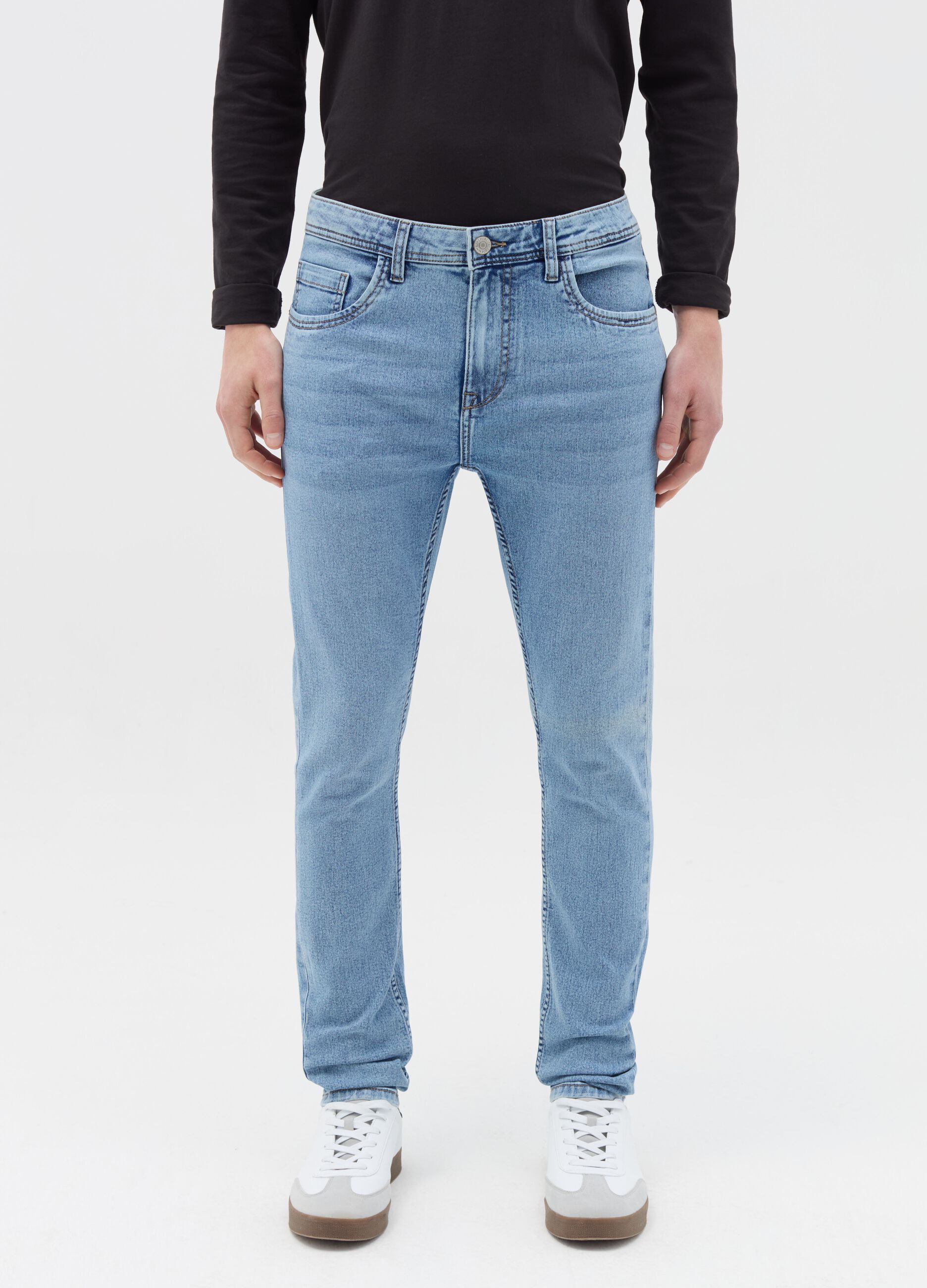Super-skinny-fit jeans with fading