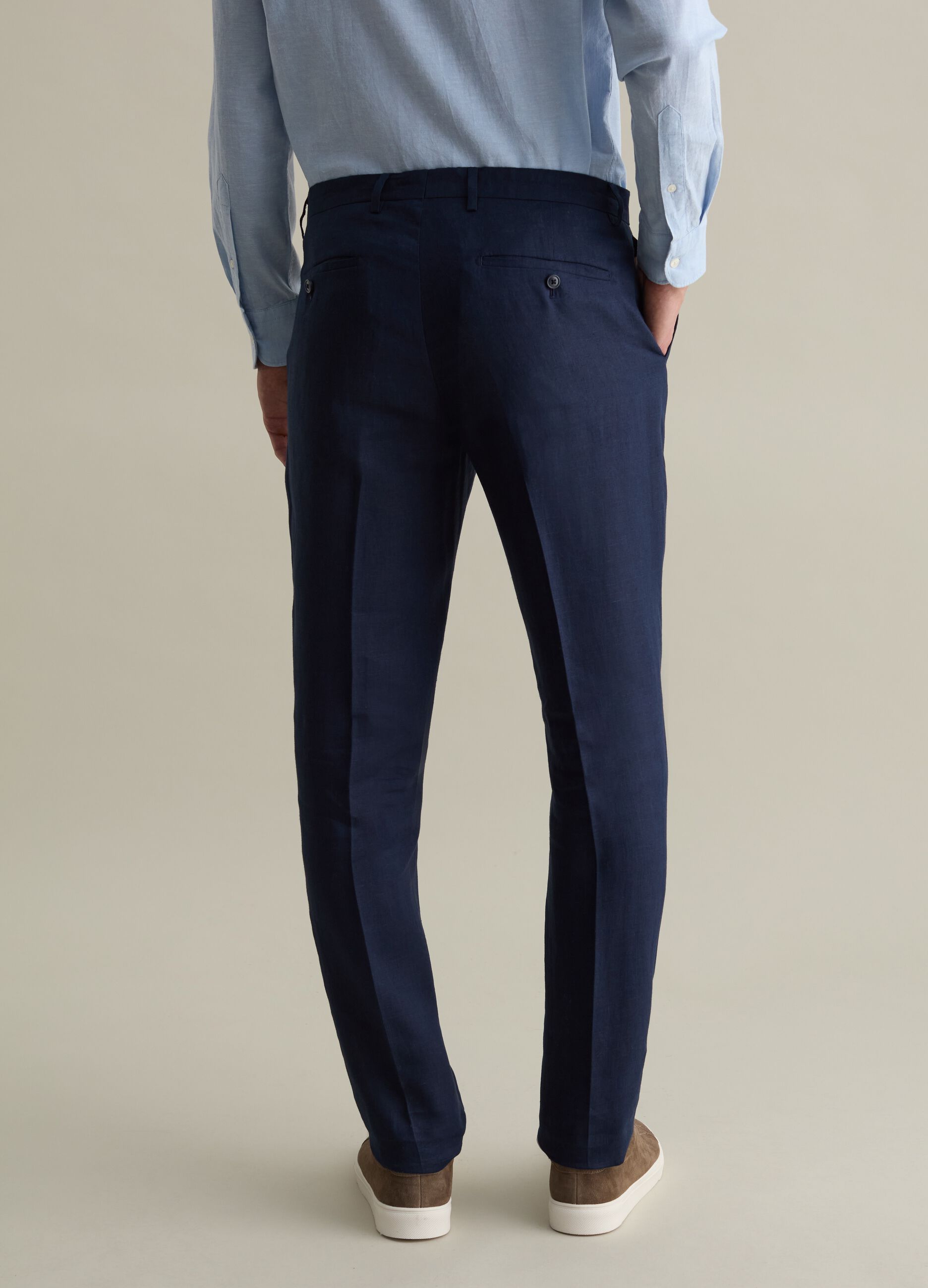 Contemporary slim-fit trousers in linen