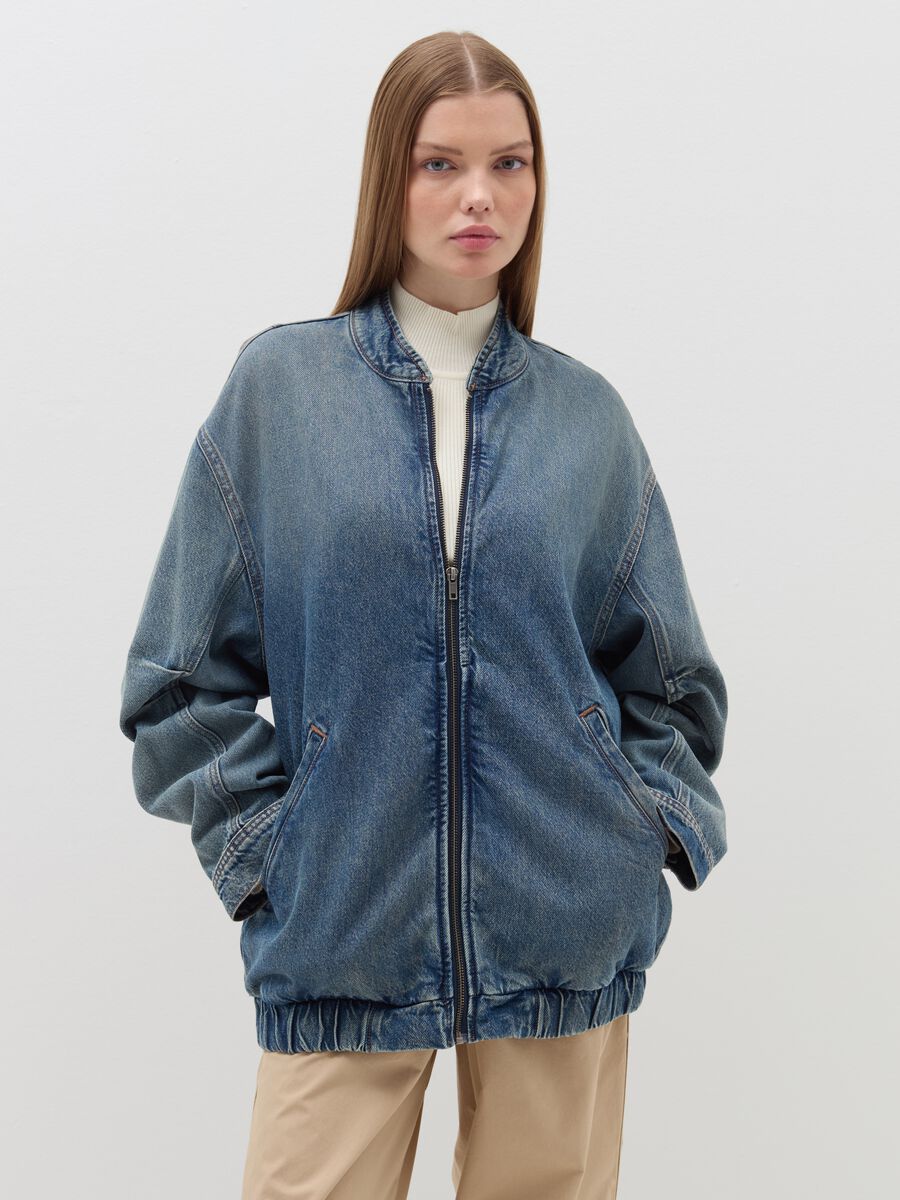 Oversized full-zip bomber jacket in denim_0