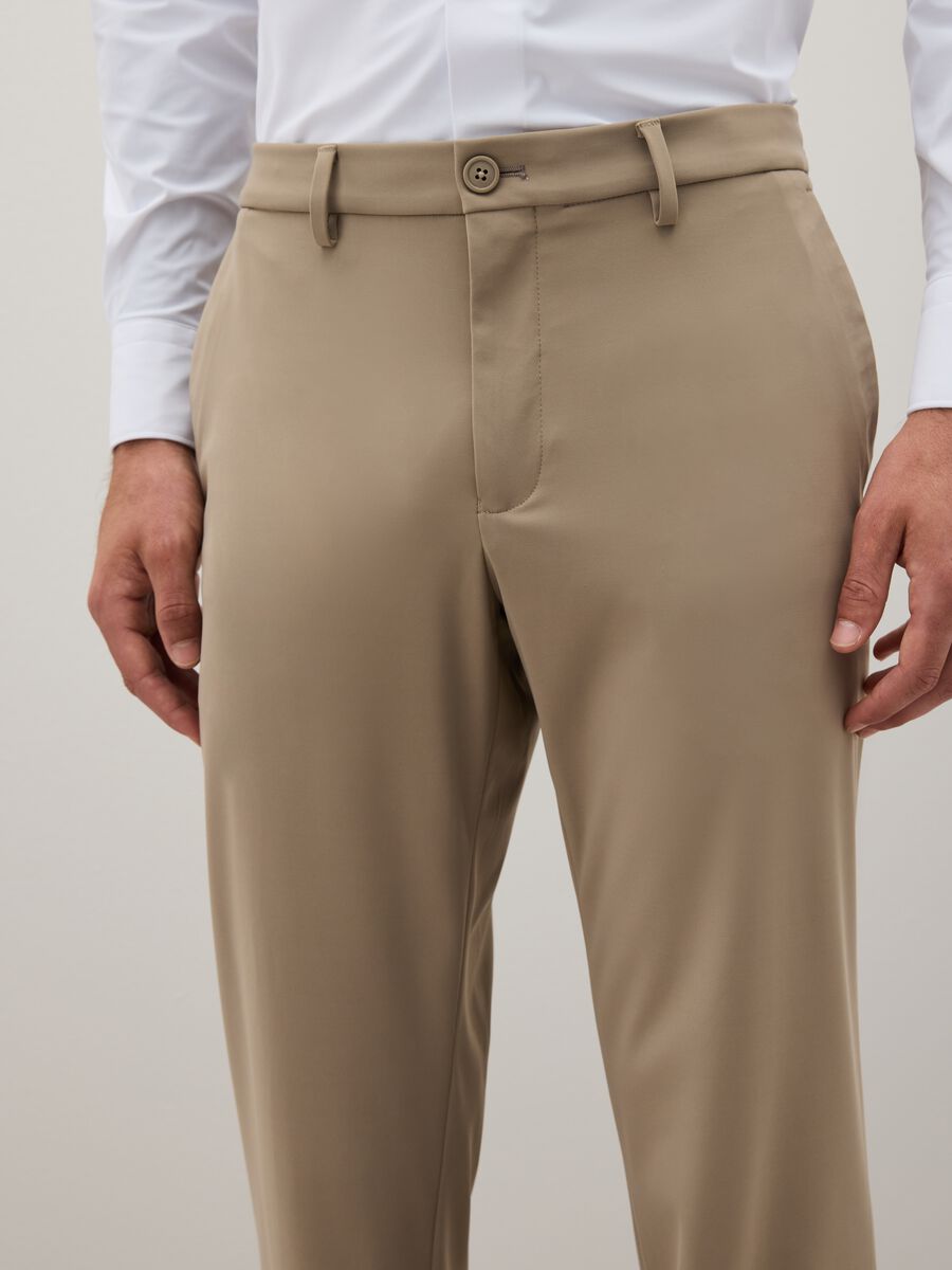 Beige slim fit trousers in stretch fabric_2