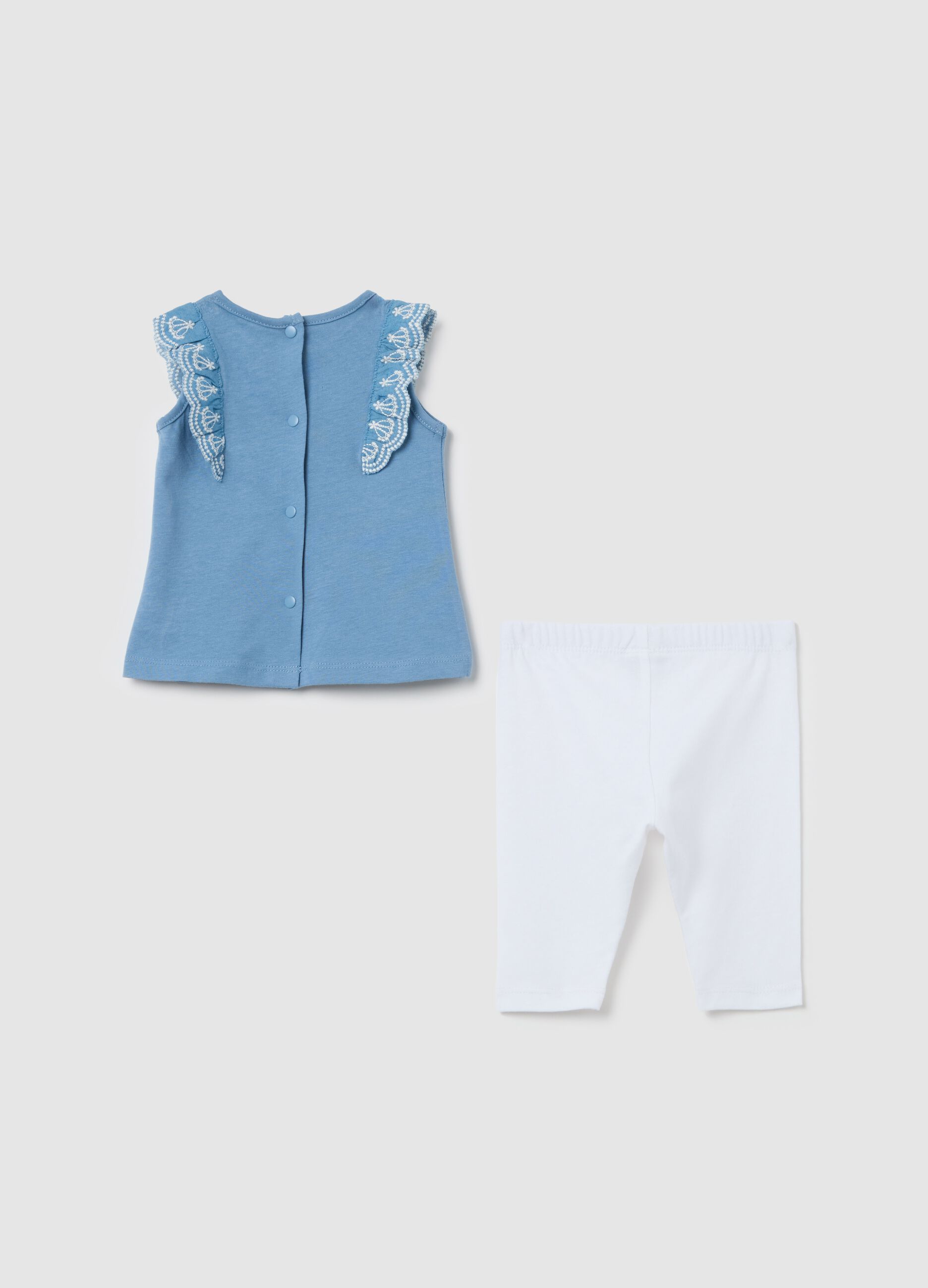 Light blue and white set in 100% cotton