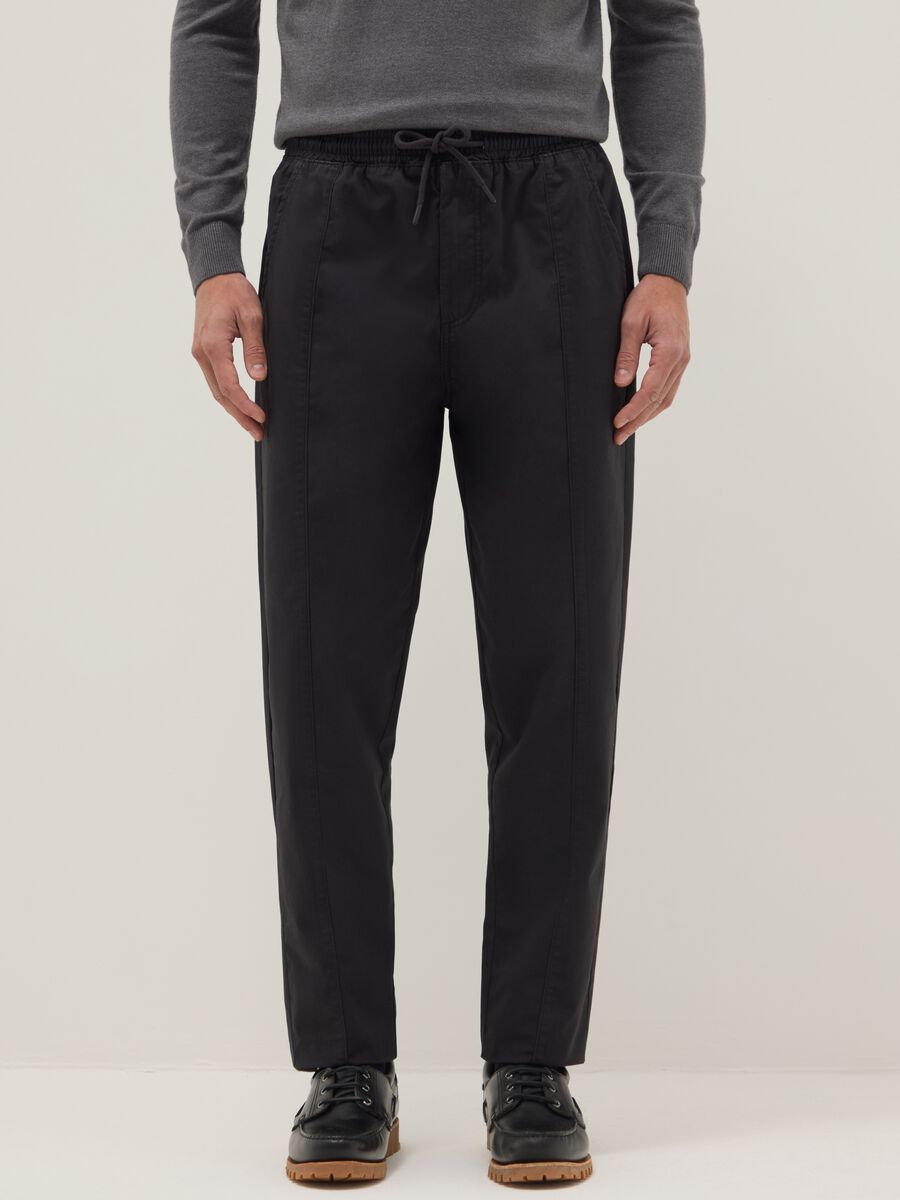Pantaloni chino in puro cotone nero slim fit_1