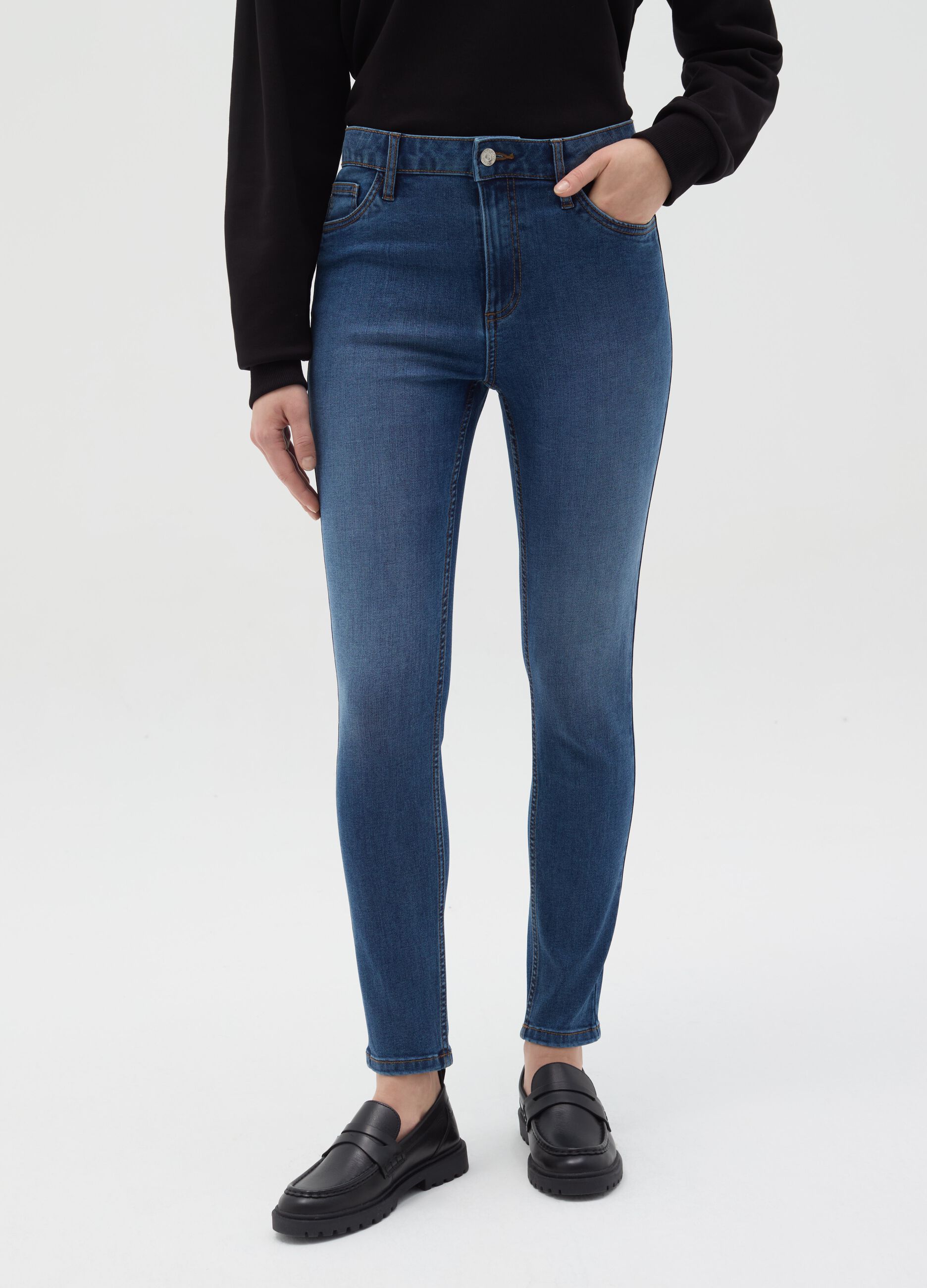 Skinny-fit jeans with five pockets