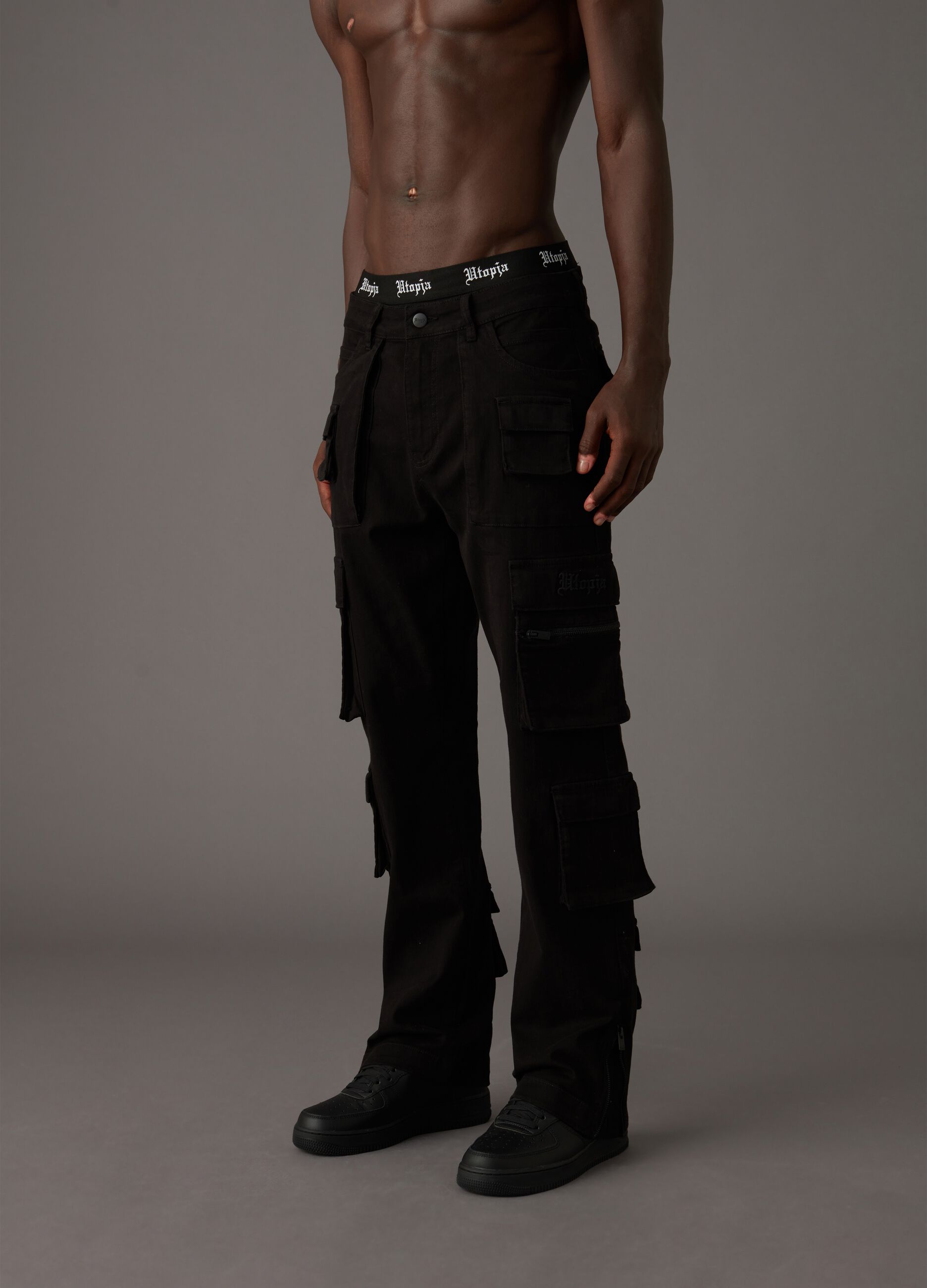 Multipocket Cargo Pants Black_2