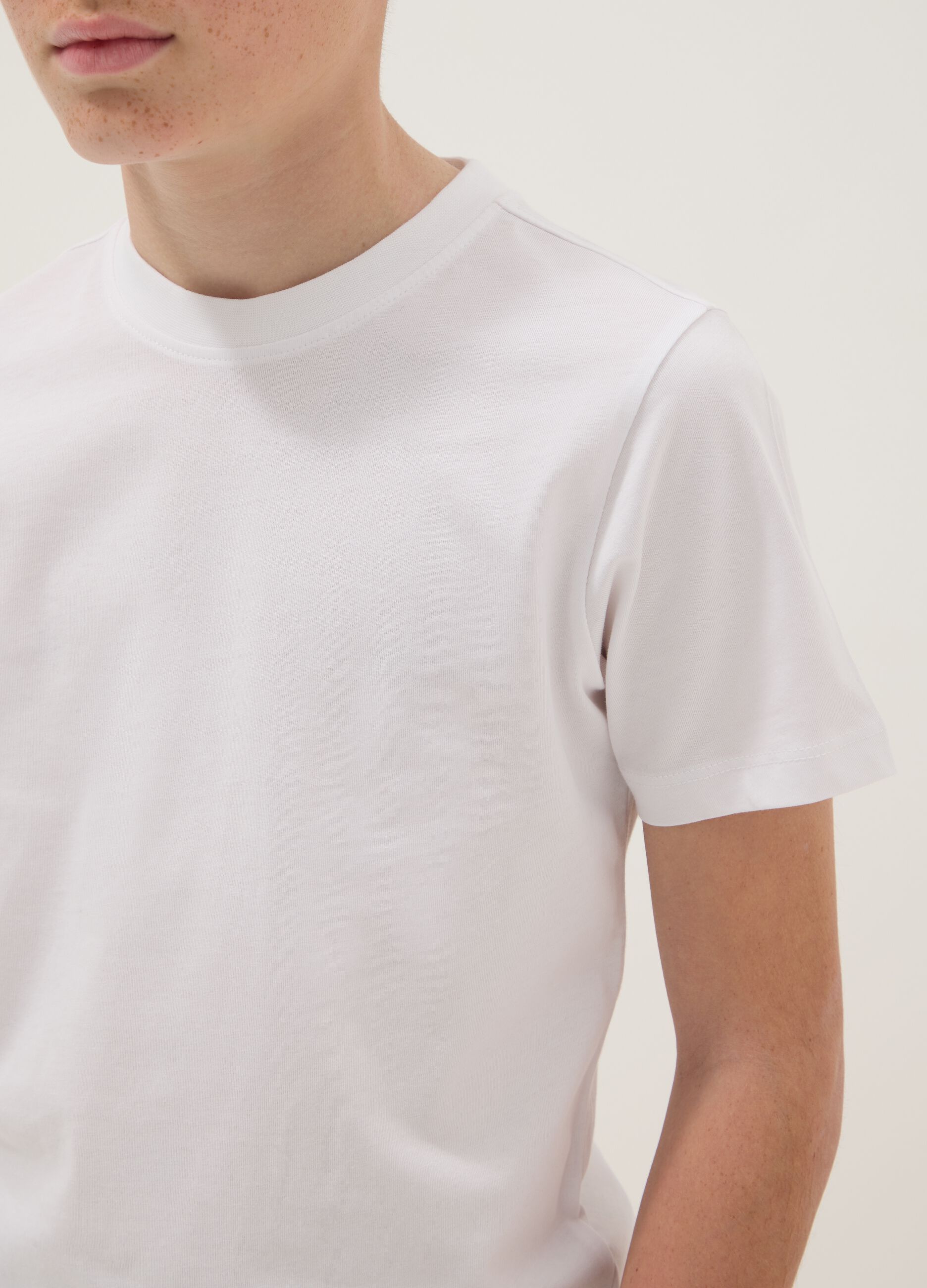 T-shirt in puro cotone bianca da ragazzo regular fit
