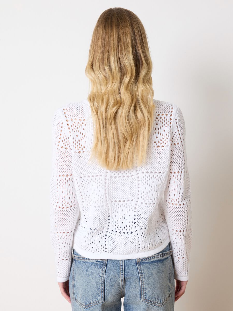 White openwork top with long sleeves_3