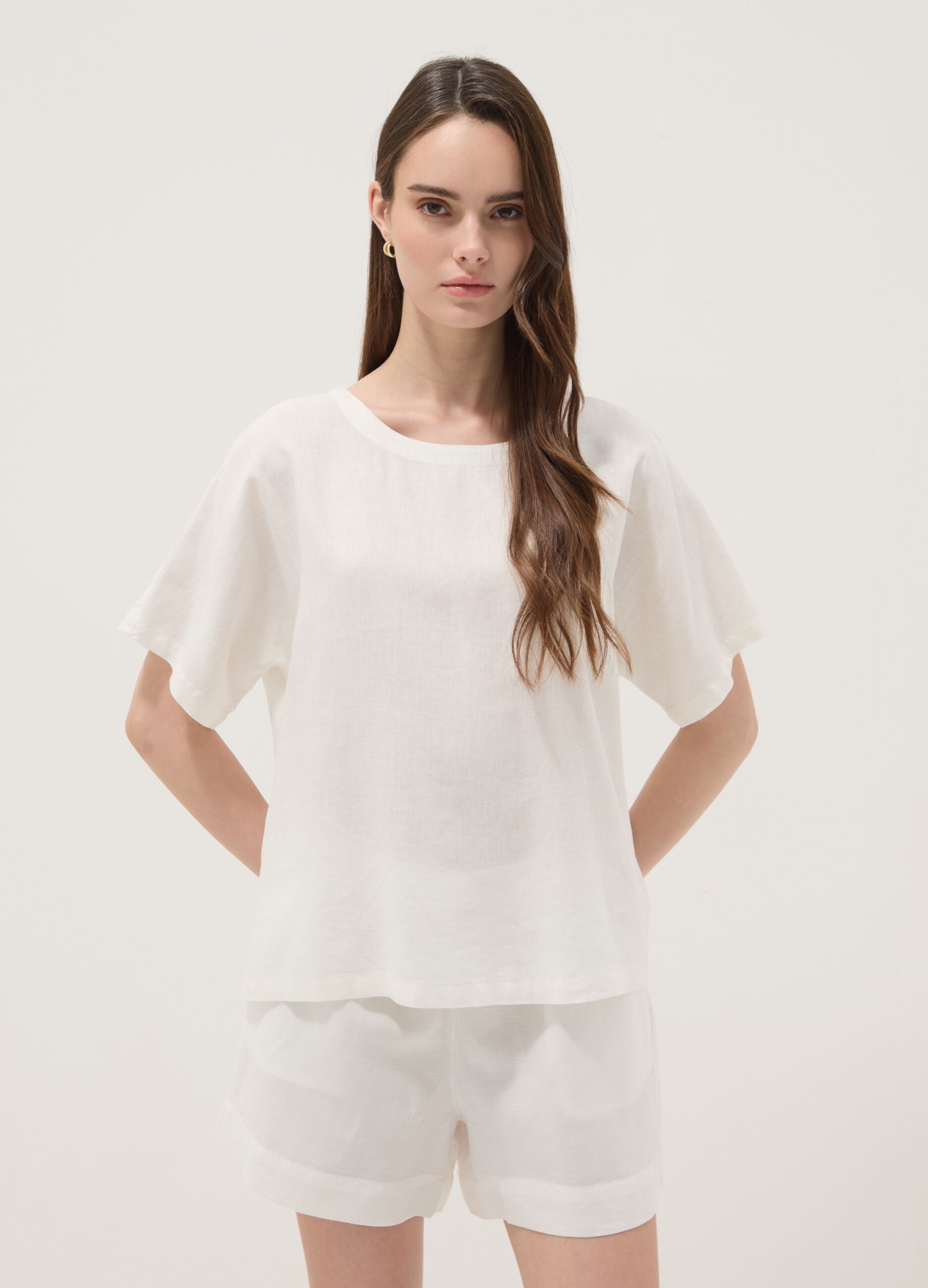 White linen and viscose blend blouse, regular fit