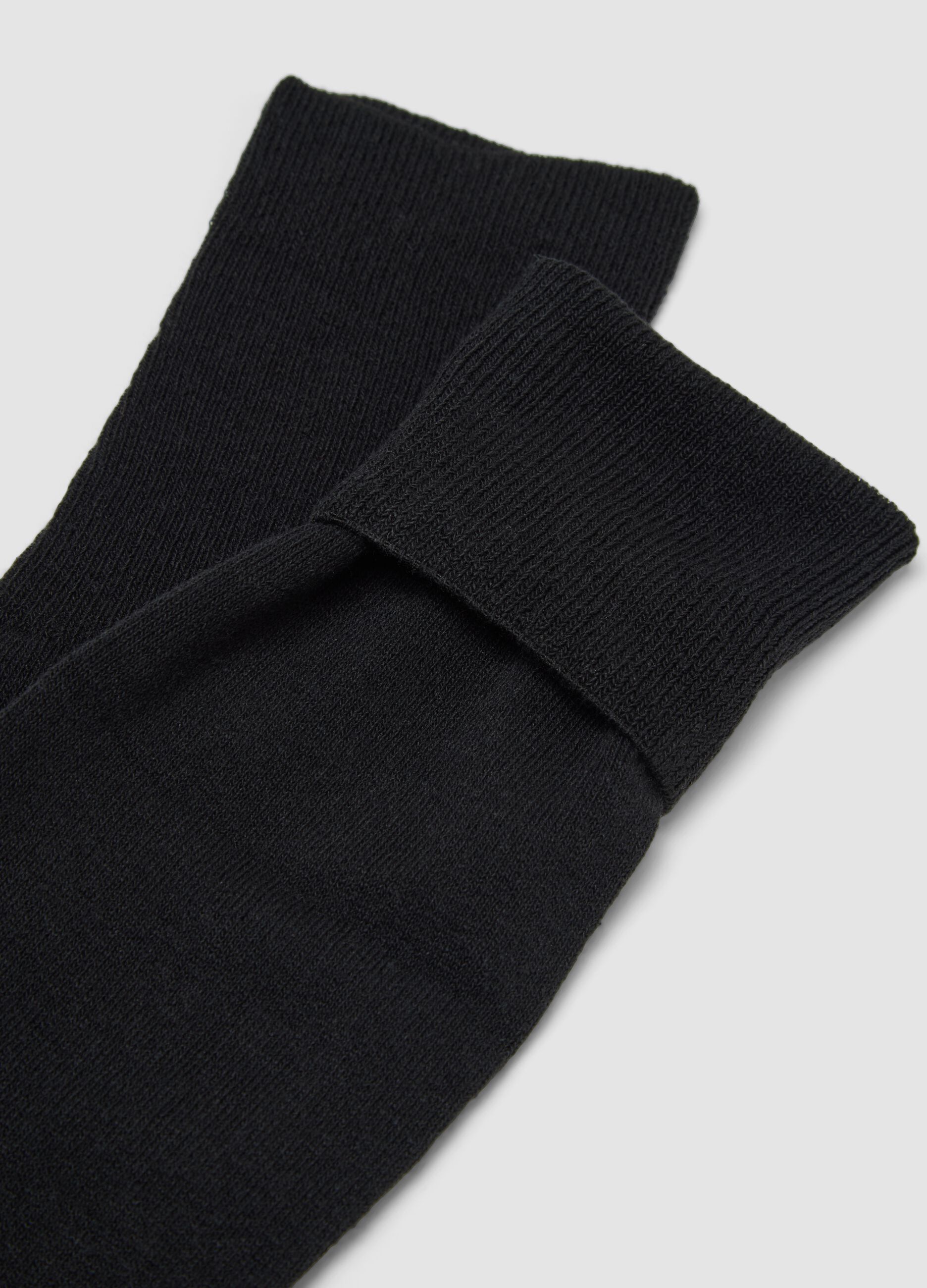 2-pack of black long stretch-cotton socks