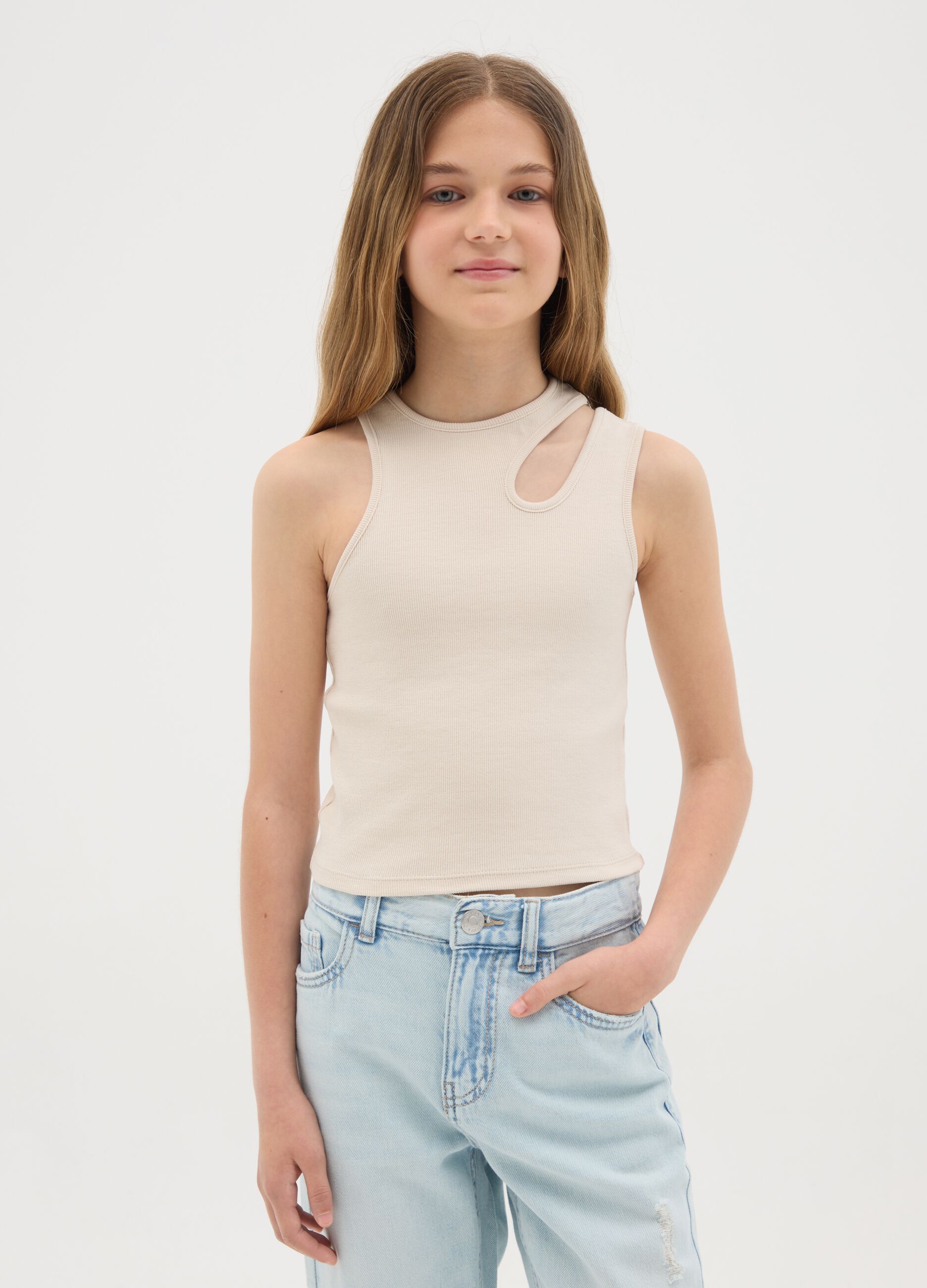 Ribbed white tank top with cut-out detail