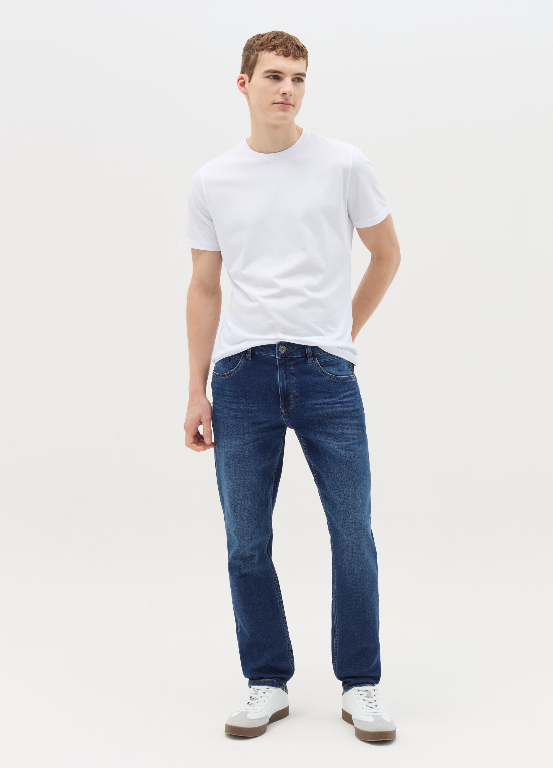 Skinny-fit jeans with fading