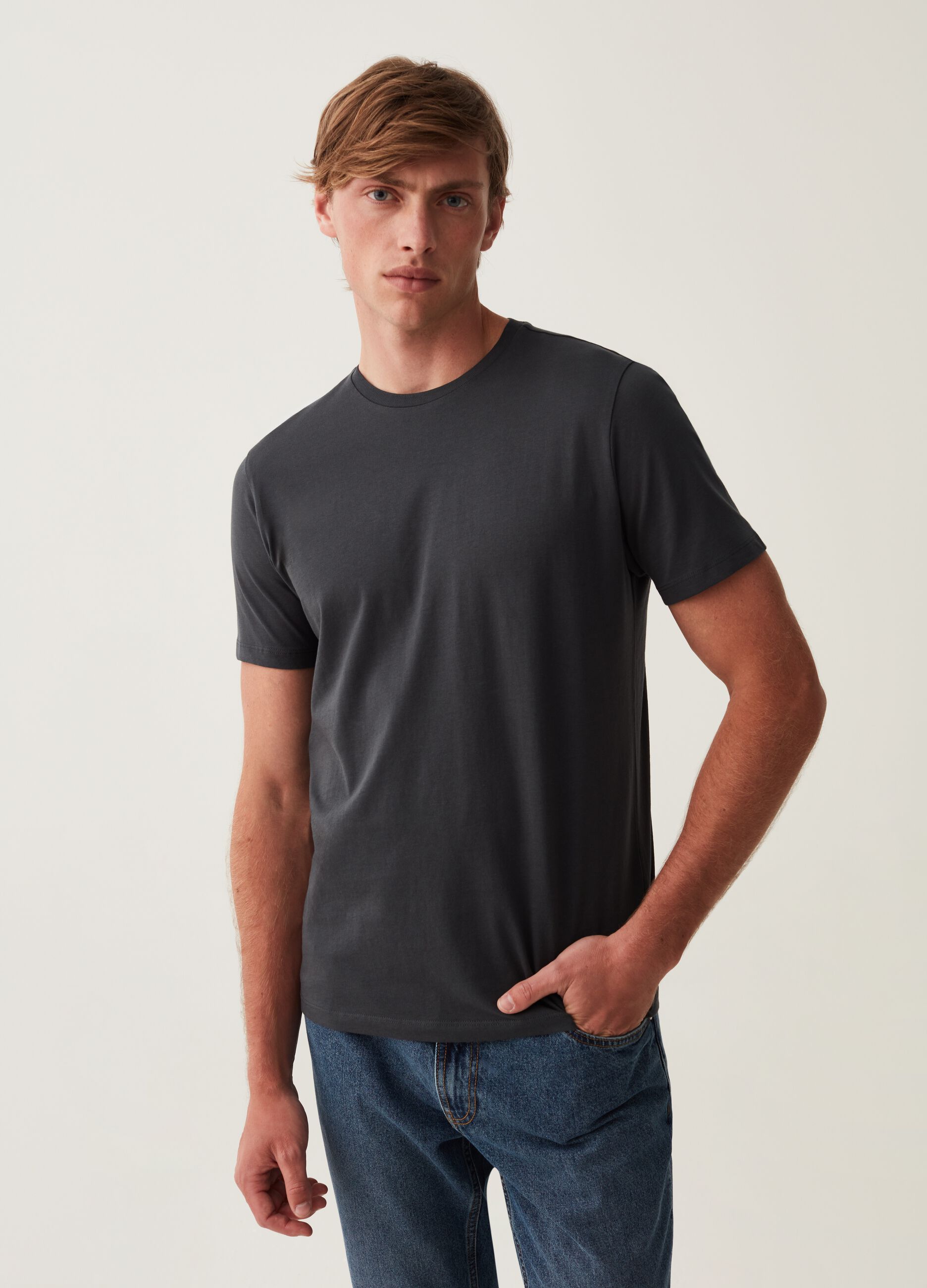 T shirt scollo rotondo uomo outlet