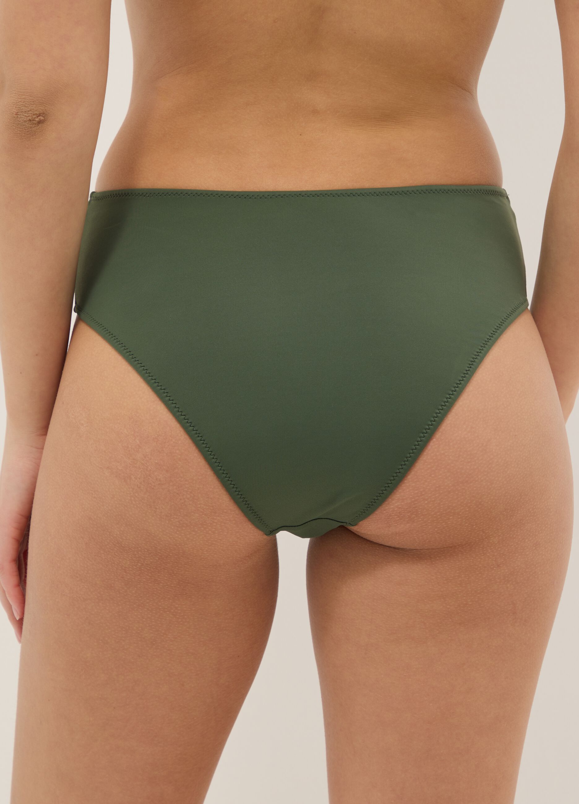High-waisted green stretch bikini bottoms