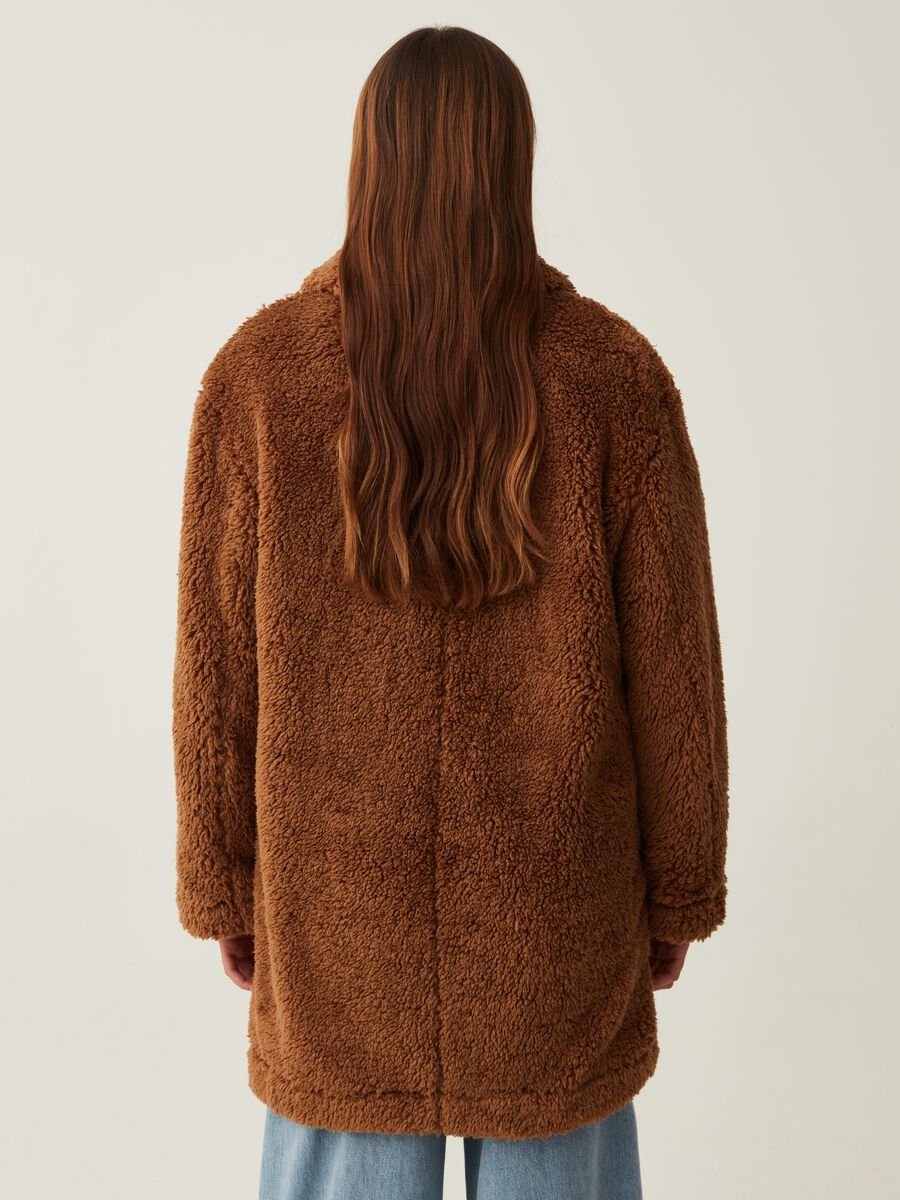 Cappotto teddy con colletto_2