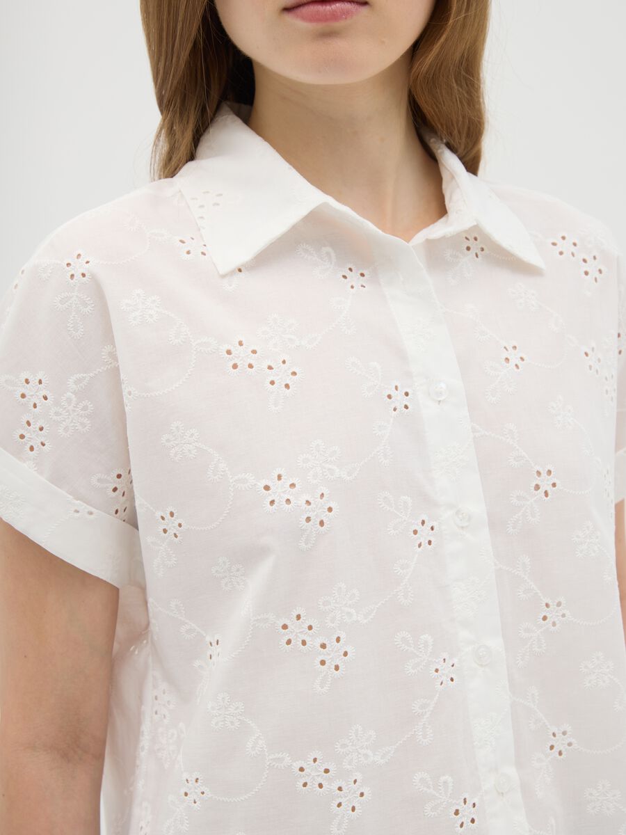 Women's Pure Cotton White Regular Fit Shirt_2