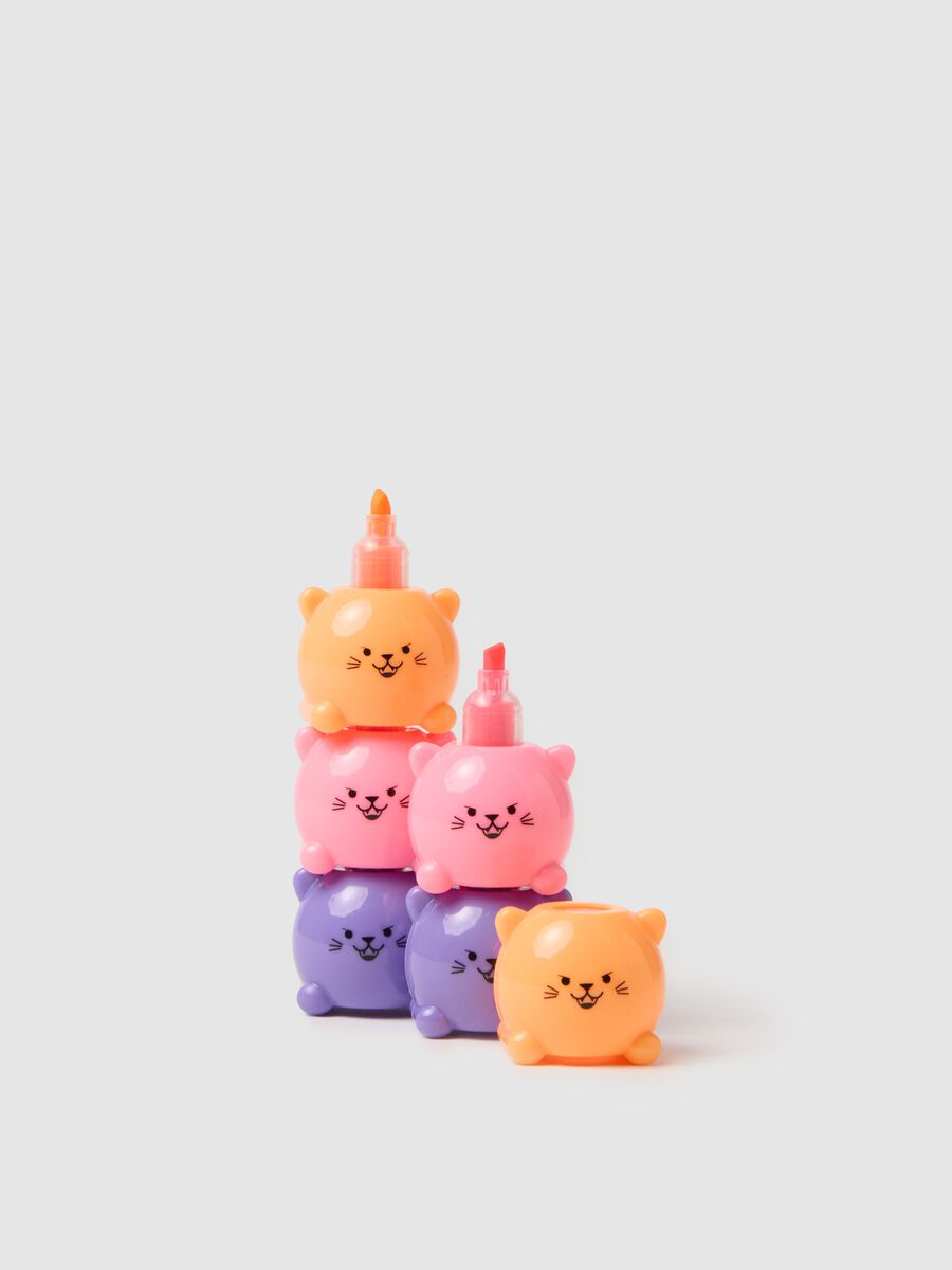 Multipack of six colourful mini highlighters_1