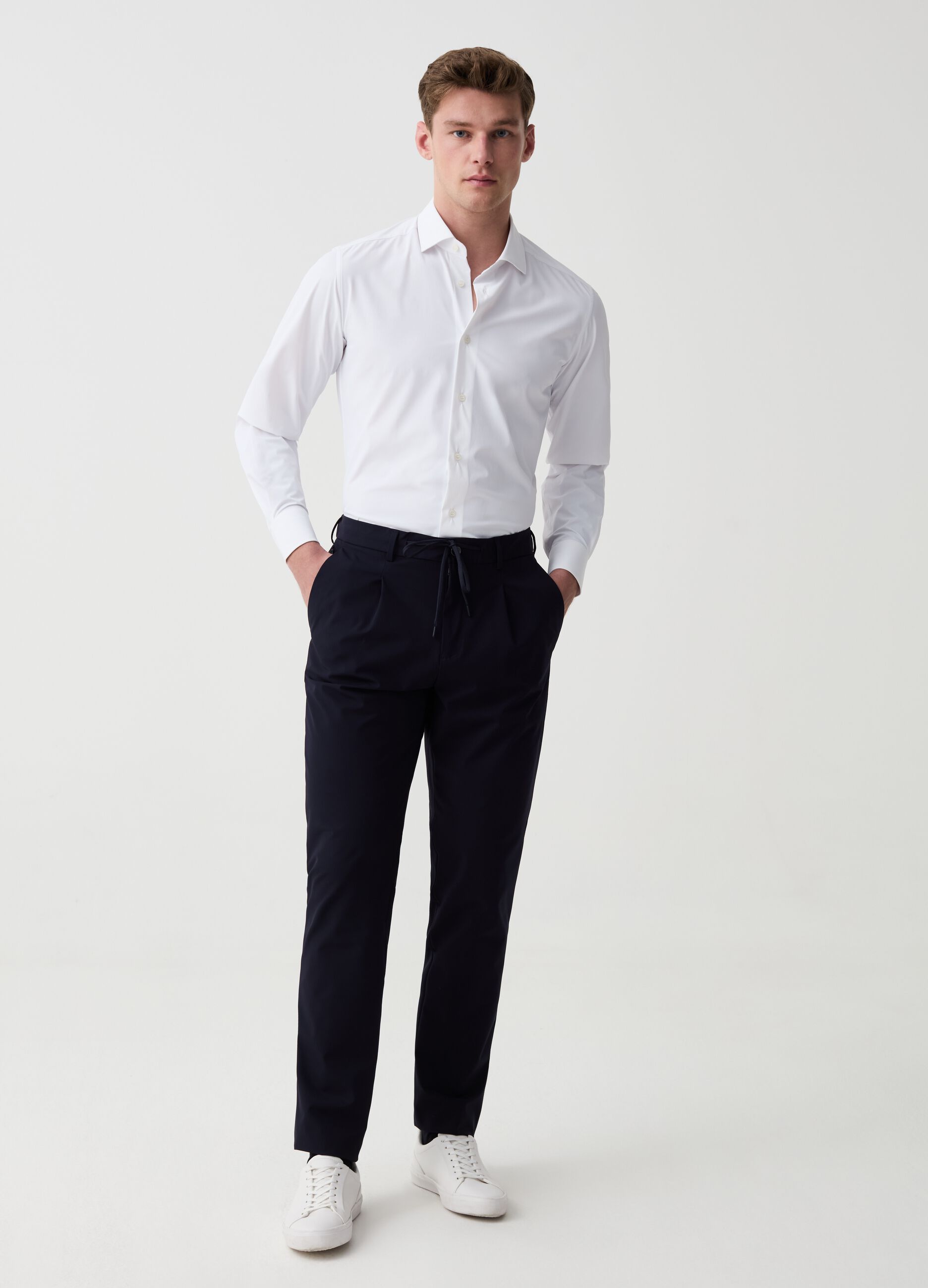 Pantalone slim fit stretch con coulisse OVS Tech