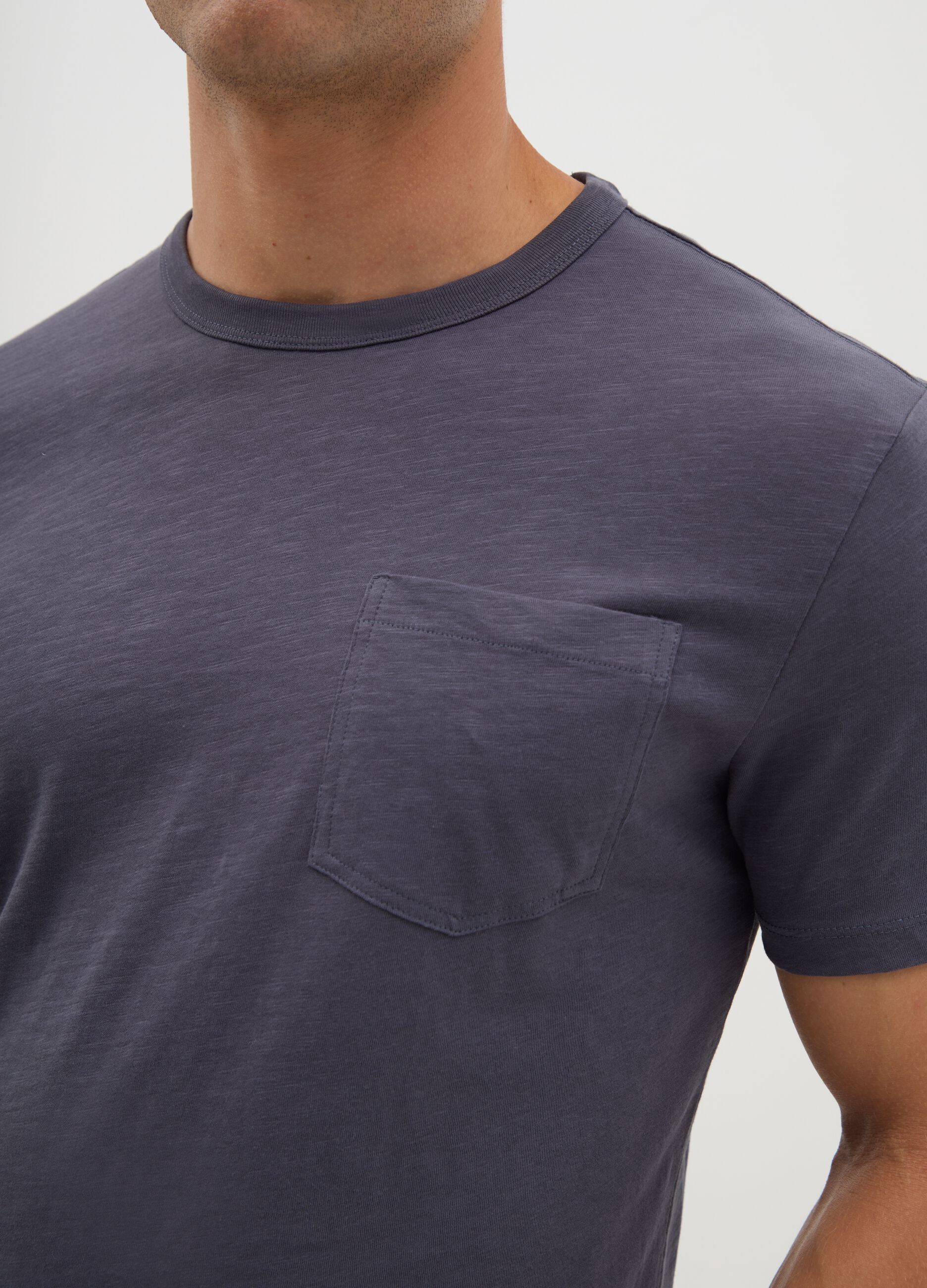 Grey pure cotton regular fit men's T-shirt with pocket