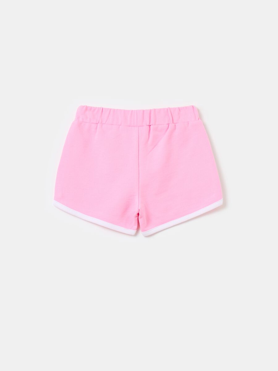 Plush shorts with contrasting colour trims_1
